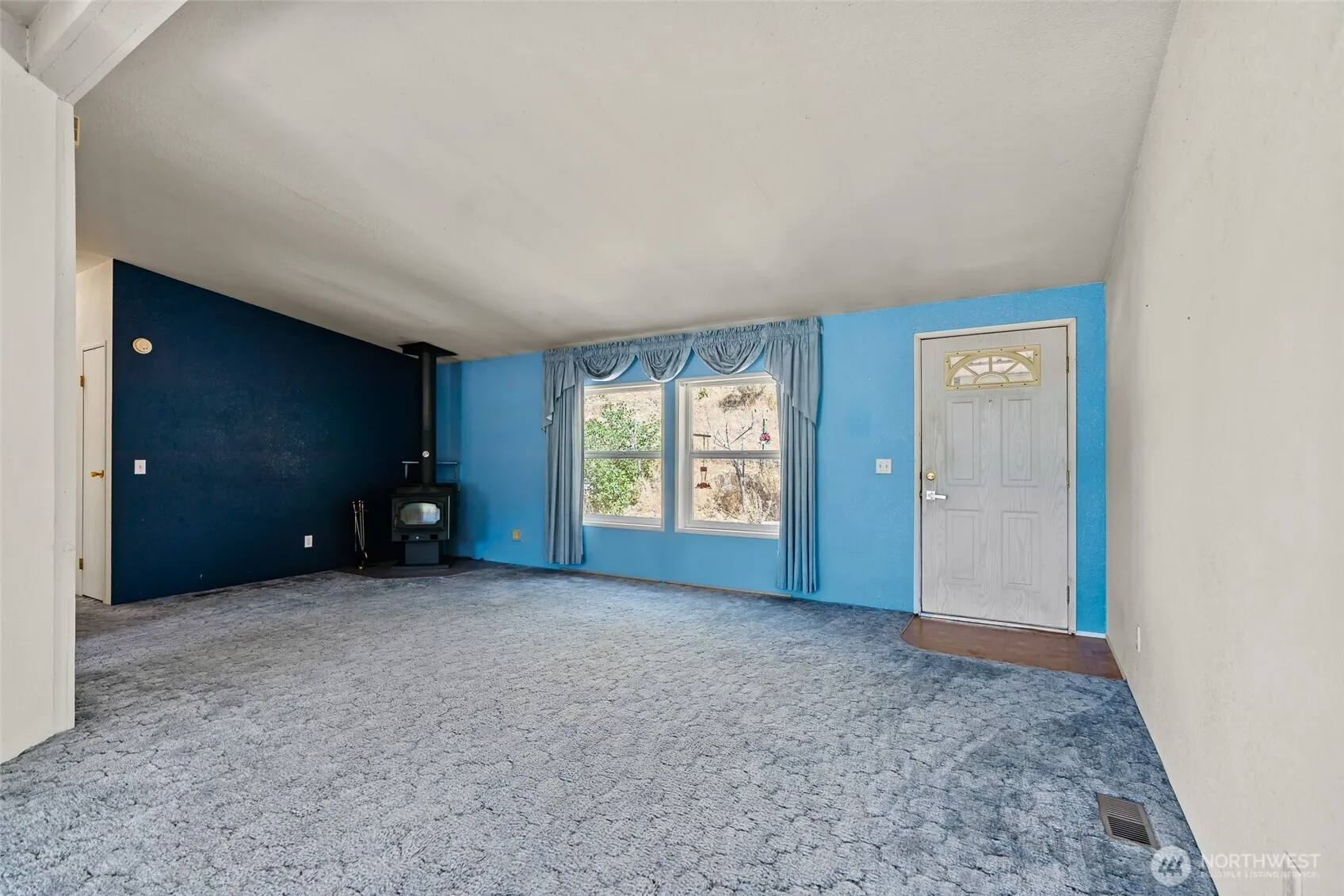 Property photo for 5501 Red Bridge Road, Cle Elum photo 5