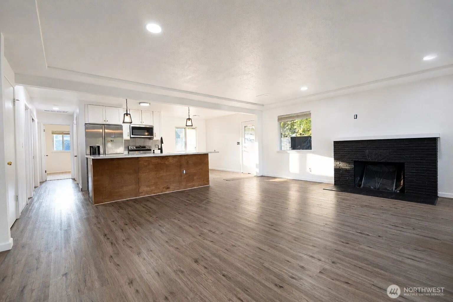 Property photo for 6835 Yakima Avenue, Tacoma photo 3