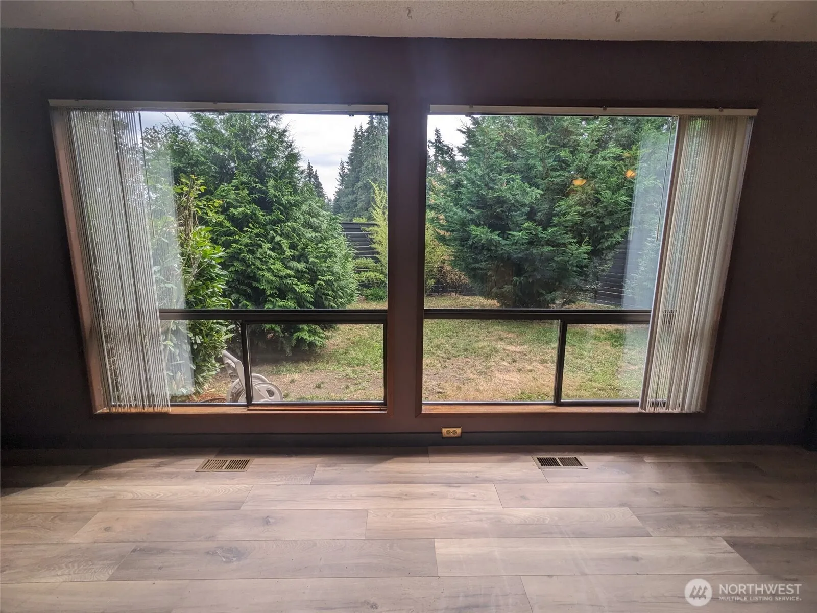 Property photo for 22718 Se 321st Place, Kent photo 4