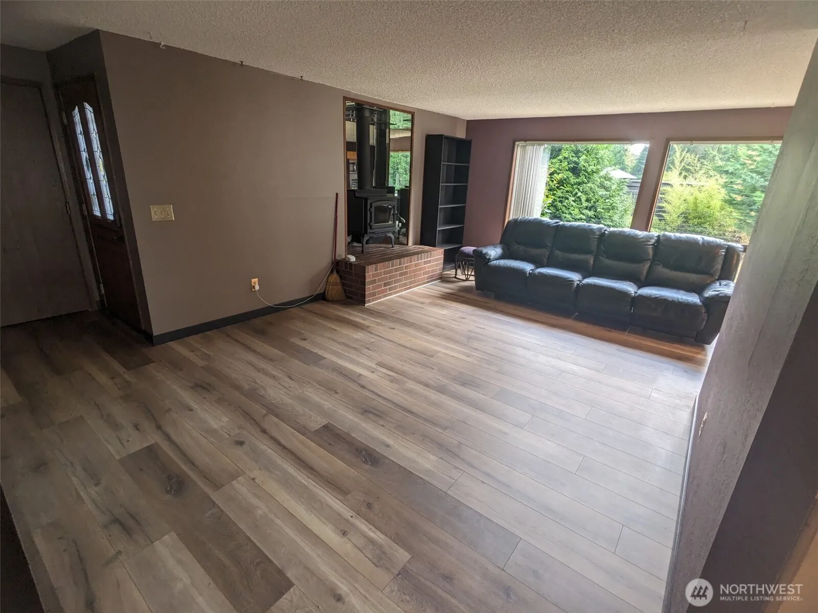 Property photo for 22718 Se 321st Place, Kent photo 2