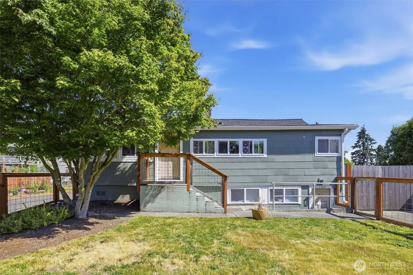 Property photo for 214 E 68th Street, Tacoma