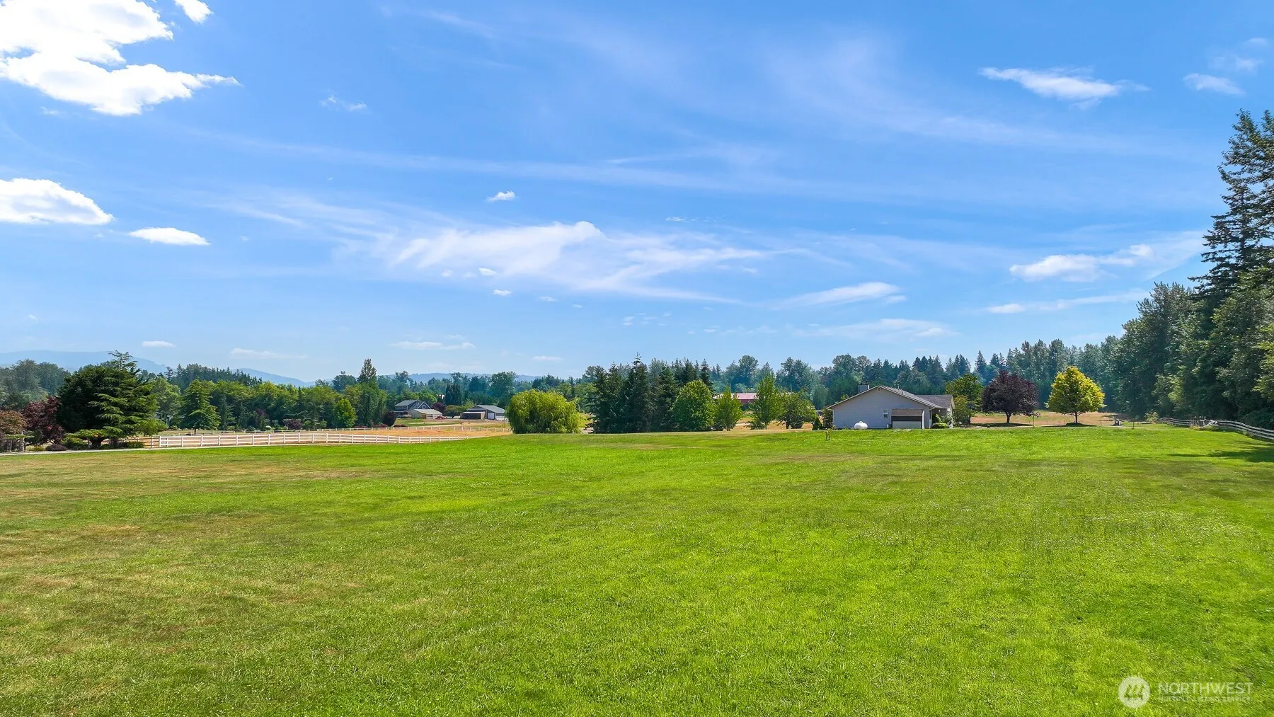 Property photo for 5425 Papetti Lane, Bellingham photo 5