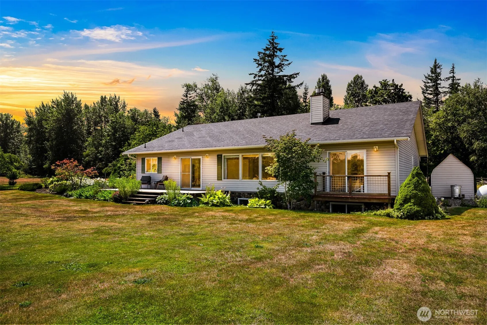 Property photo for 5425 Papetti Lane, Bellingham photo 4