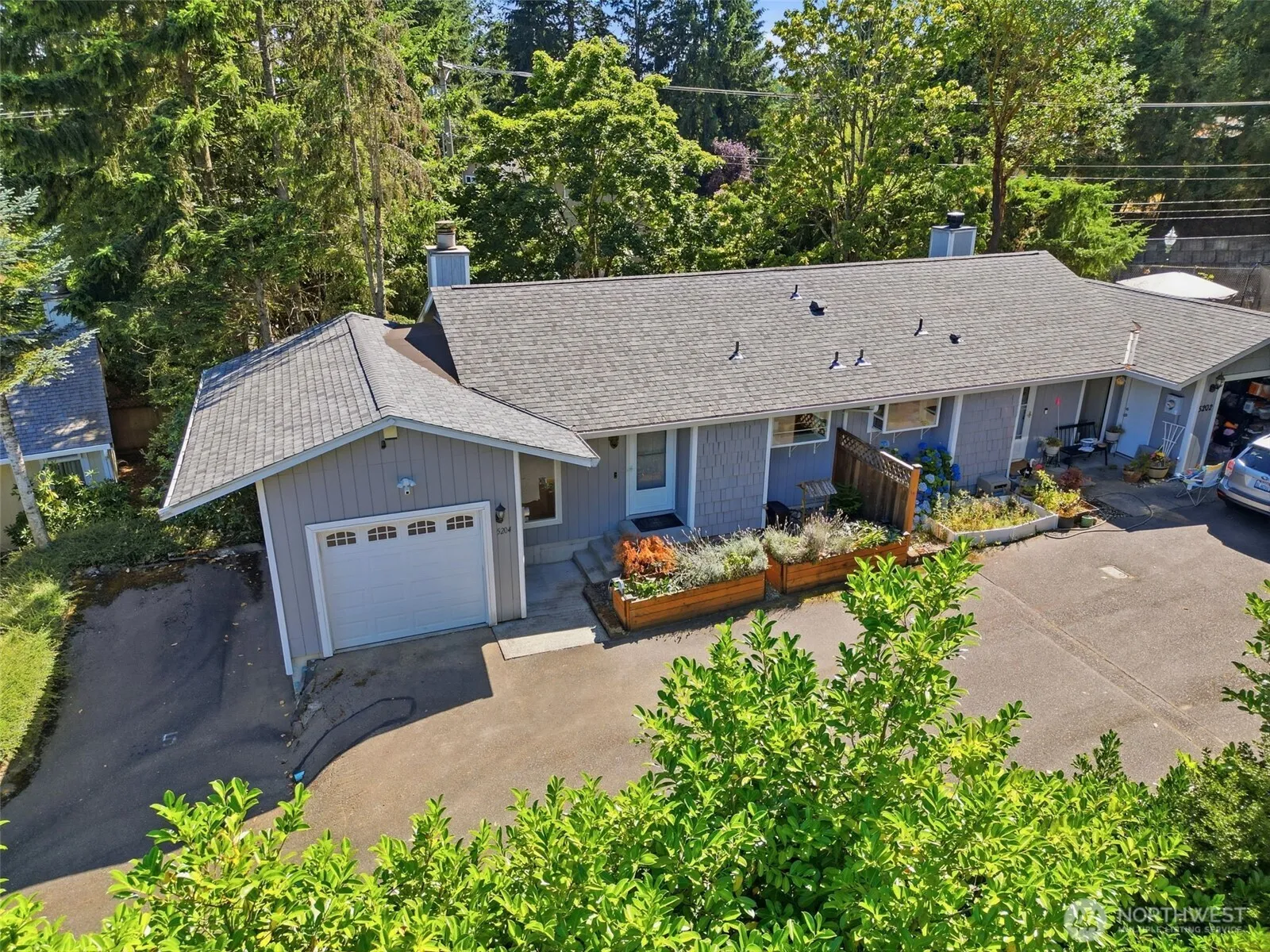 Property photo for 5204 65th Avenue W, University Place photo 2