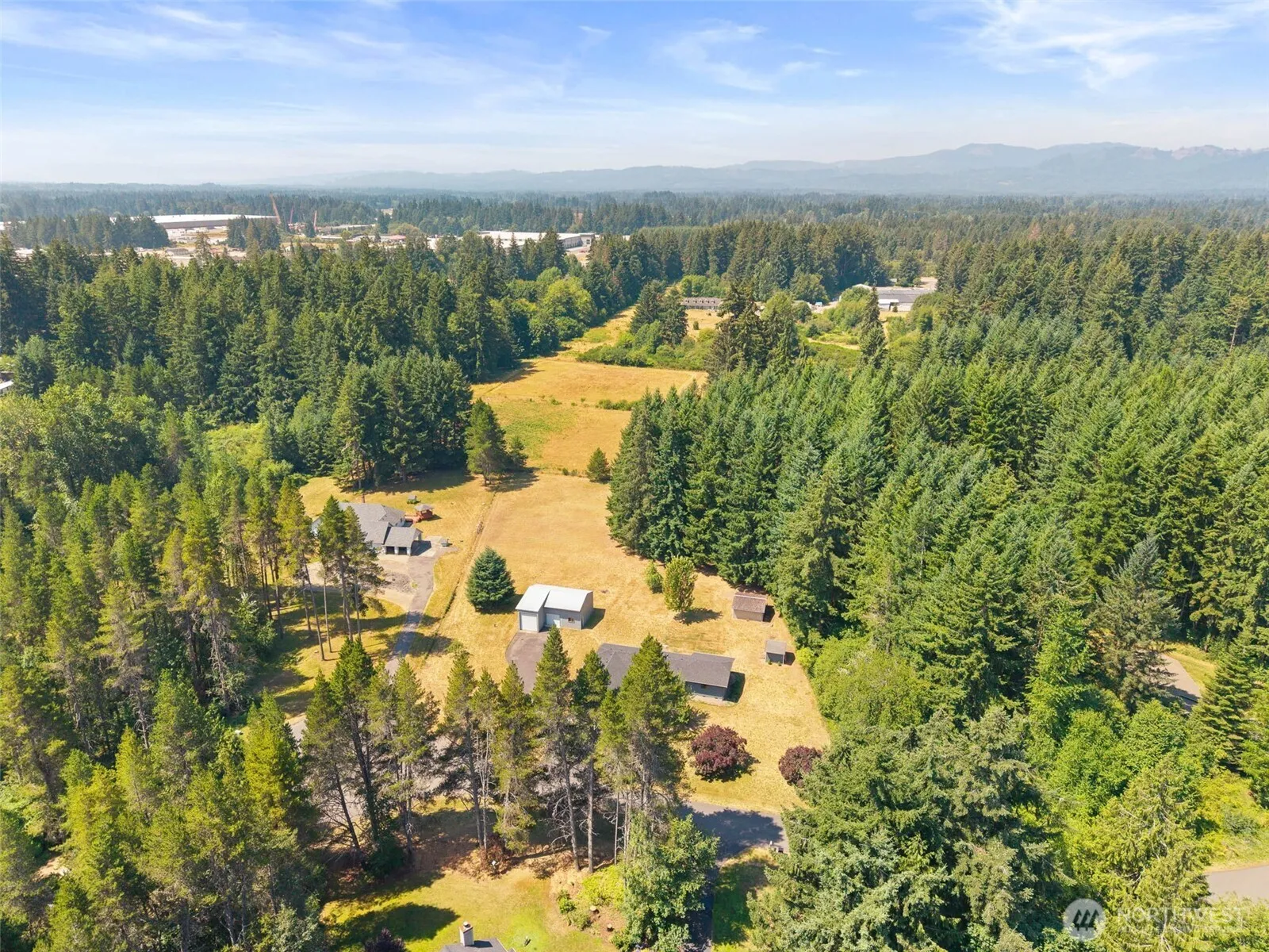 Property photo for 9825 Walter Court Sw, Olympia photo 4