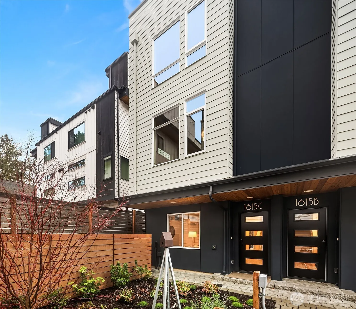 Property photo for 1615 N 50th Street #c, Seattle