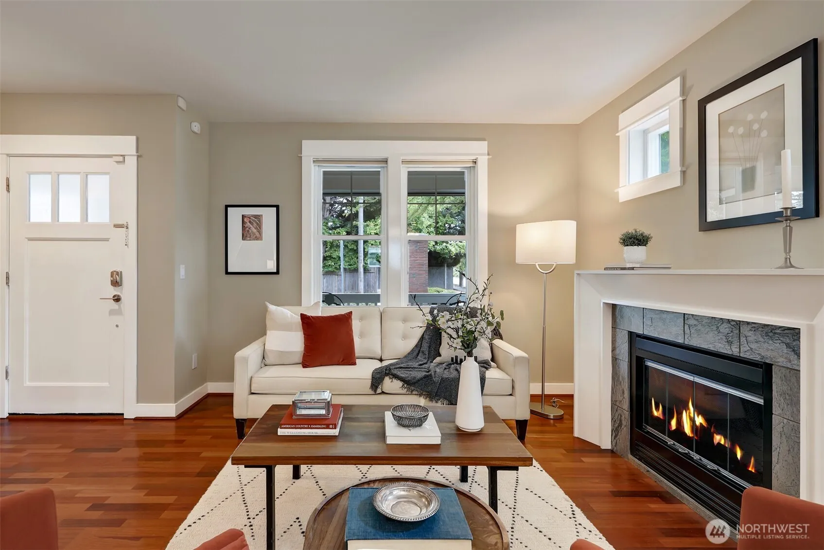 Property photo for 5807 B 55th Avenue Ne, Seattle photo 5
