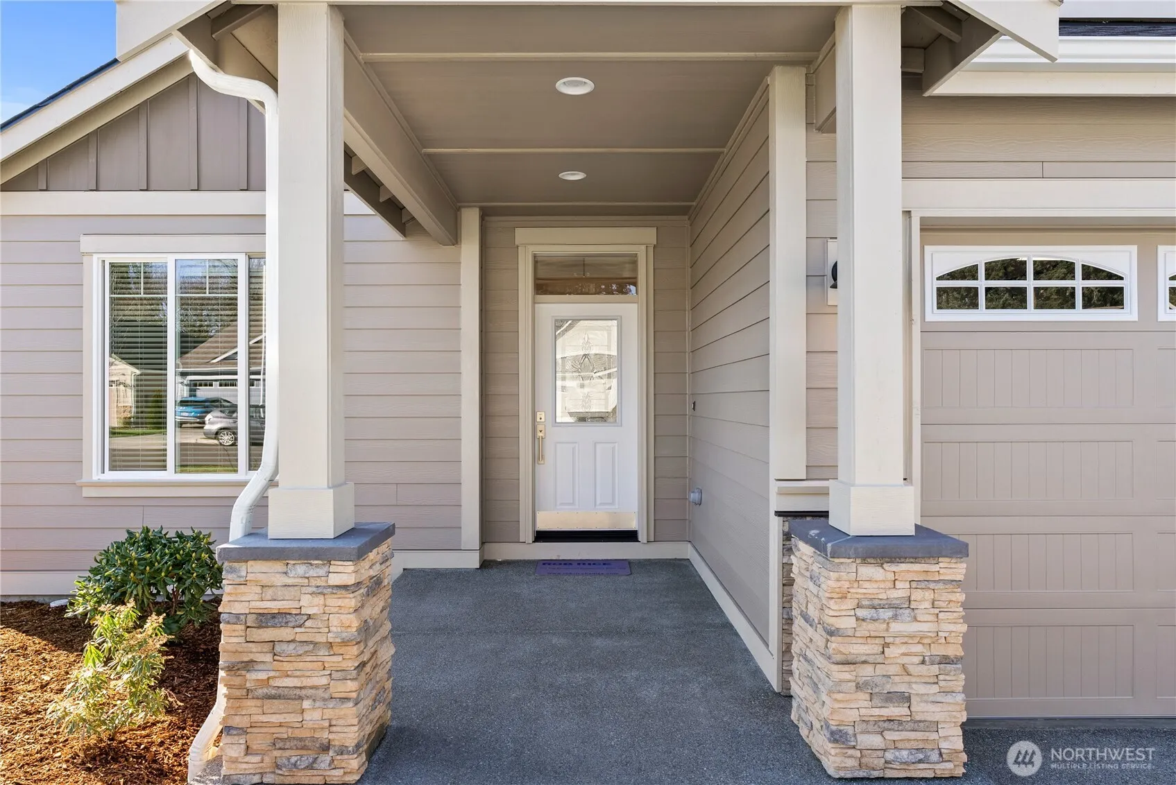Property photo for 9049 Wyatt Loop Se, Tumwater photo 4