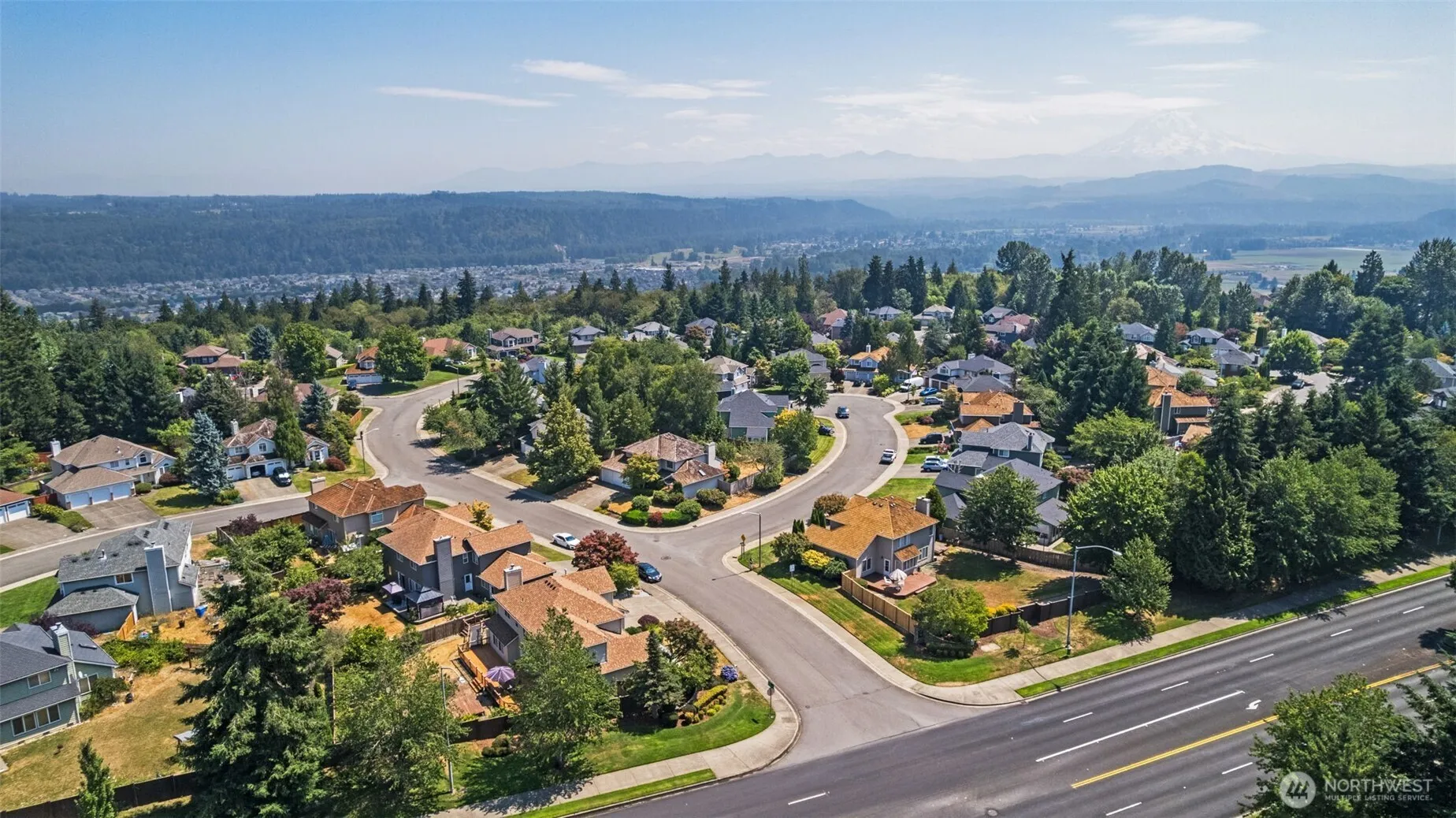 Property photo for 101 Eagle Ridge Drive E, Puyallup photo 2