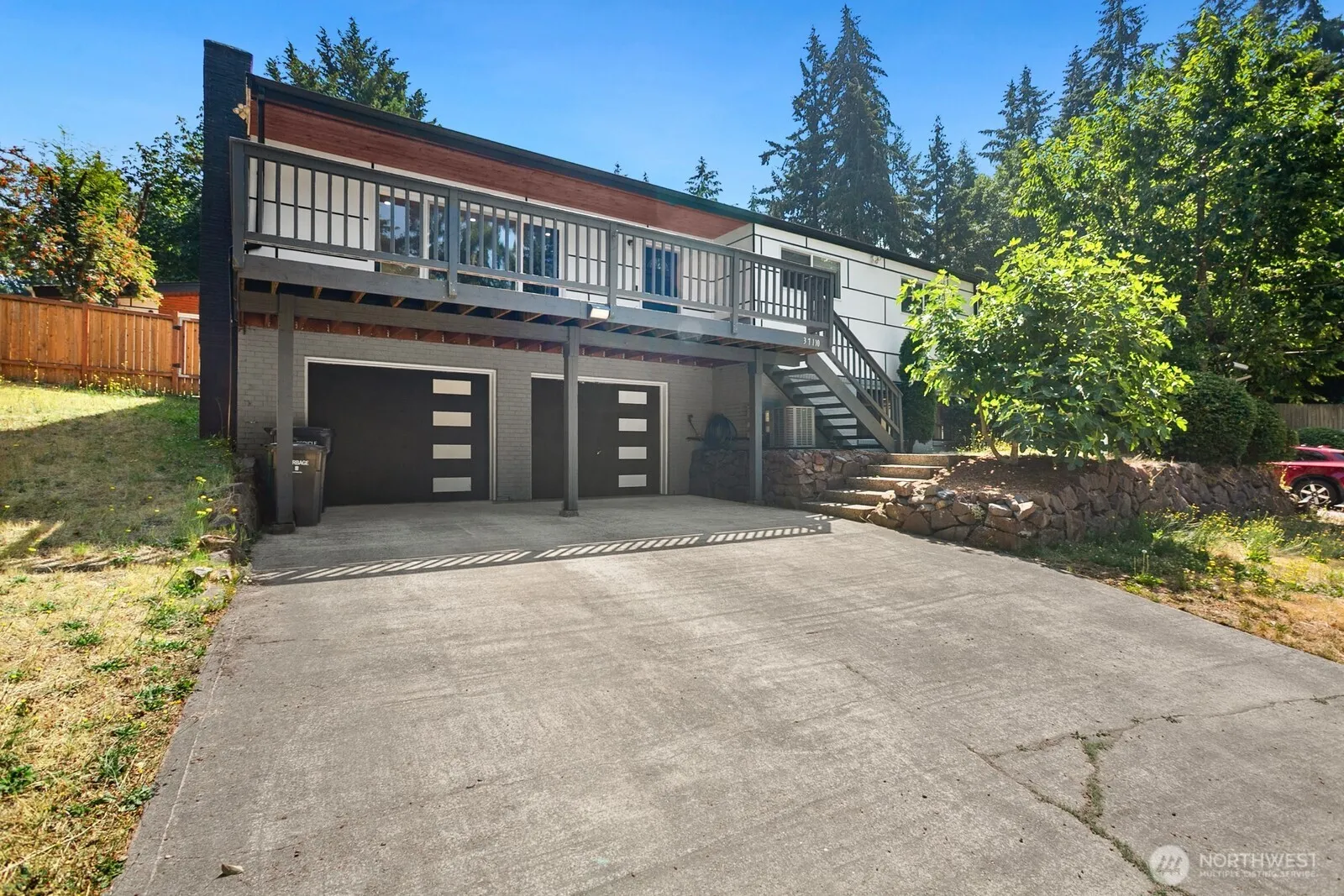 Property photo for 37110 5th Ave Sw, Federal Way photo 2