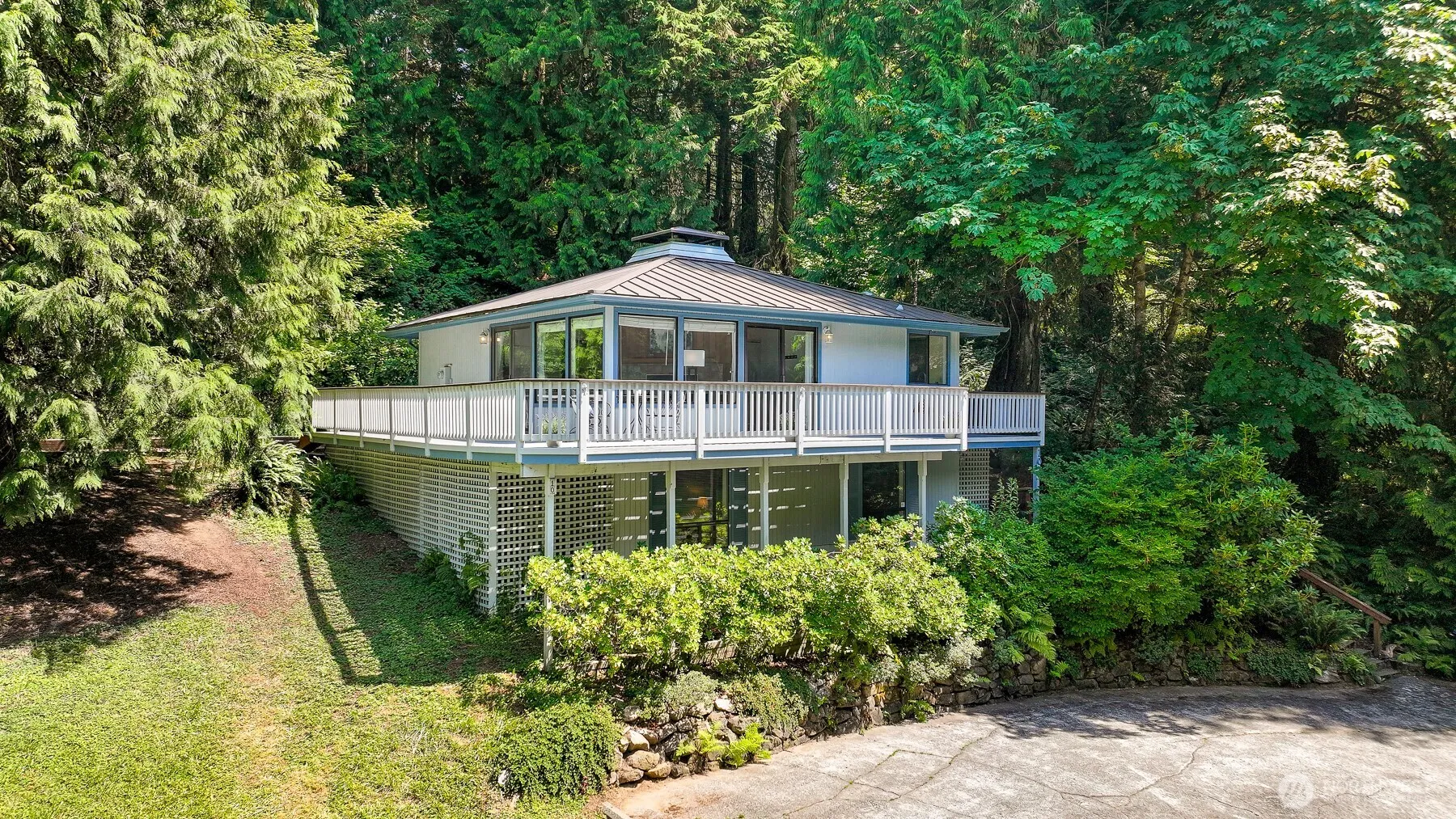 Property photo for 10 Sparrow Court, Bellingham