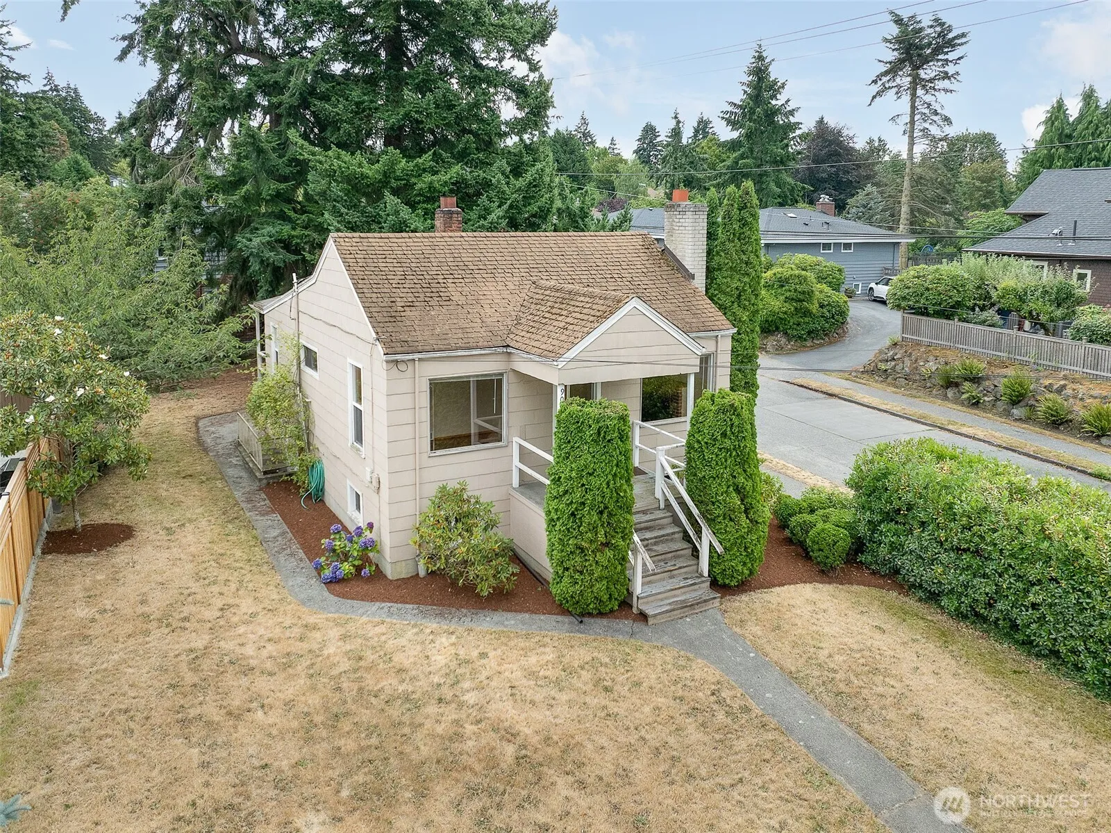 Property photo for 9002 2nd Avenue Ne, Seattle