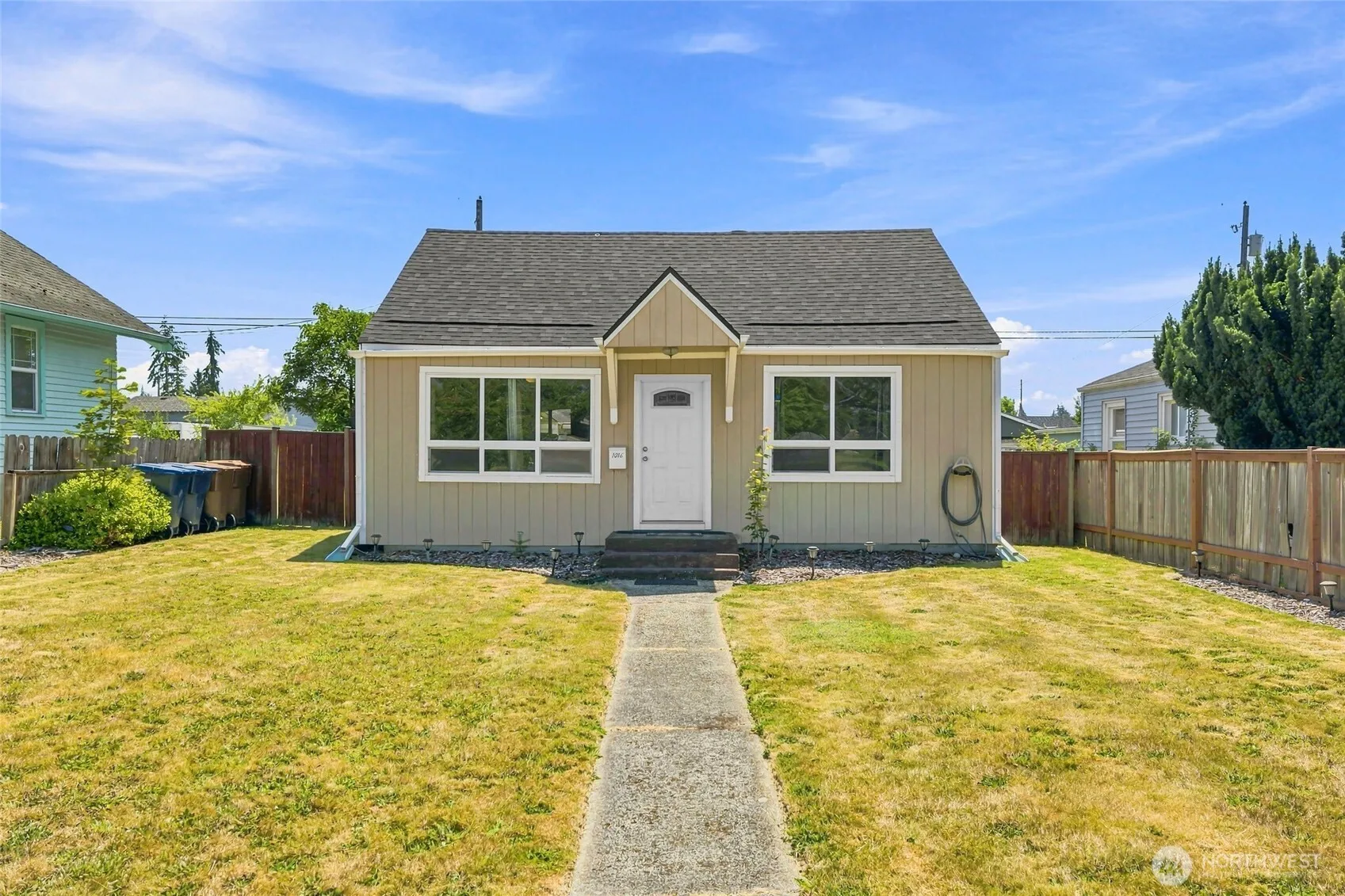Property photo for 1016 E 61st Street, Tacoma