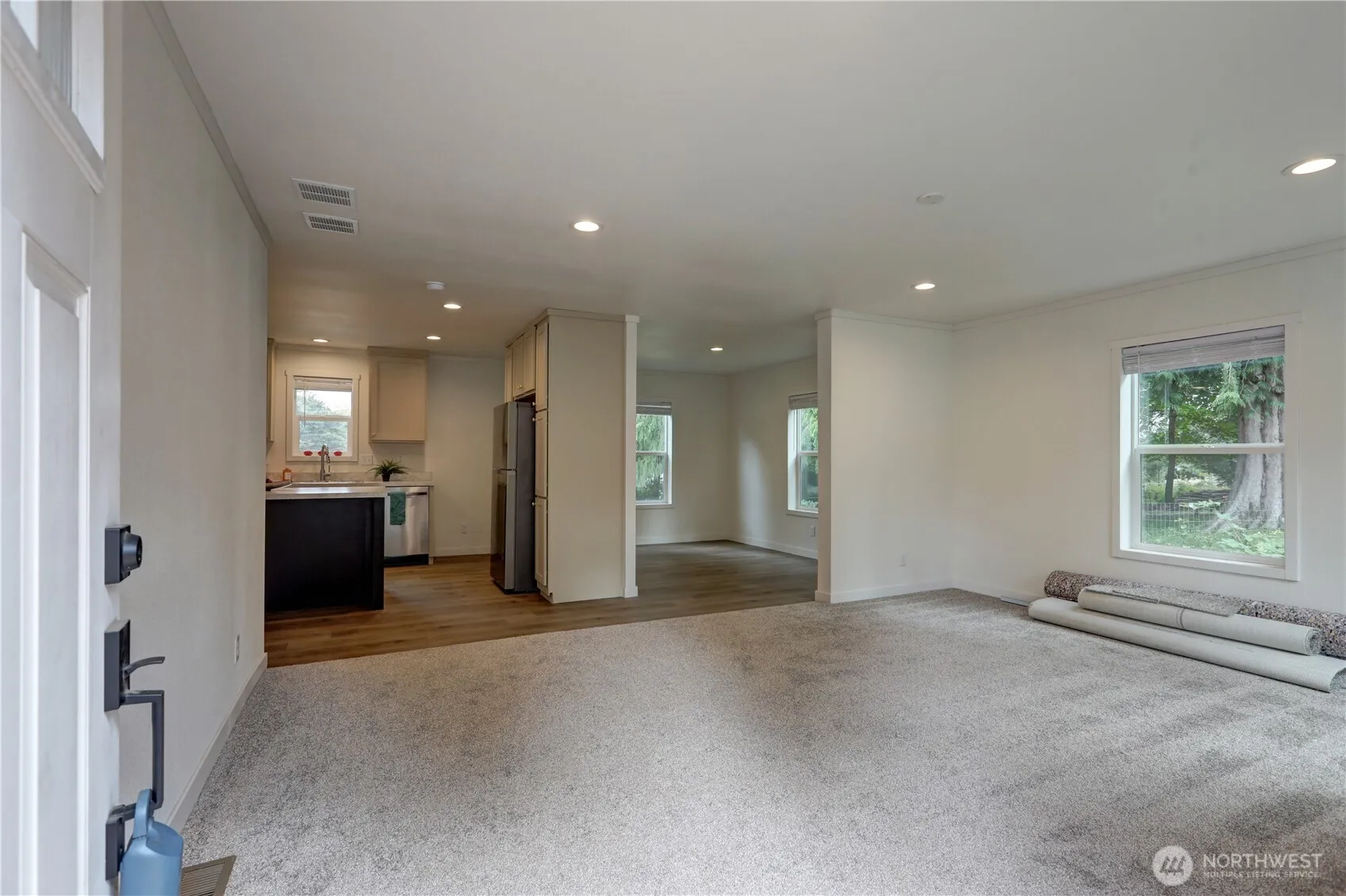 Property photo for 70 E Panorama Drive, Shelton photo 2