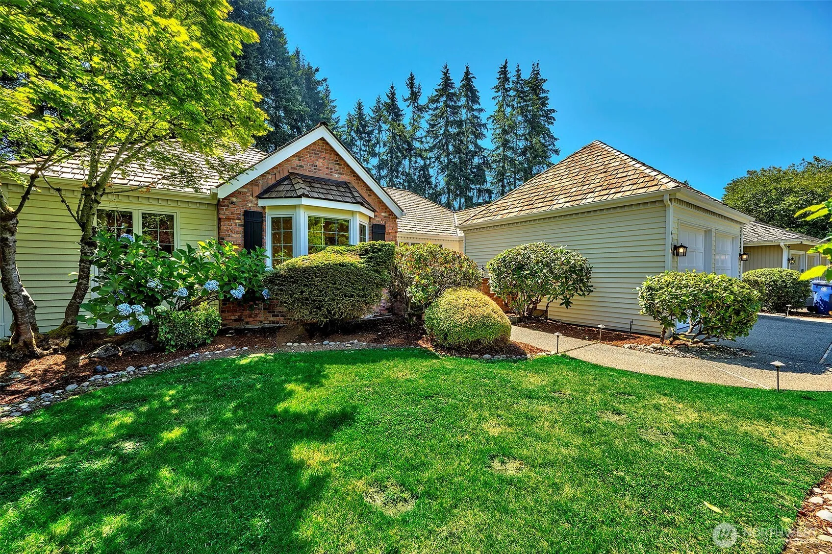 Property photo for 6139 147th Place Ne, Redmond photo 3