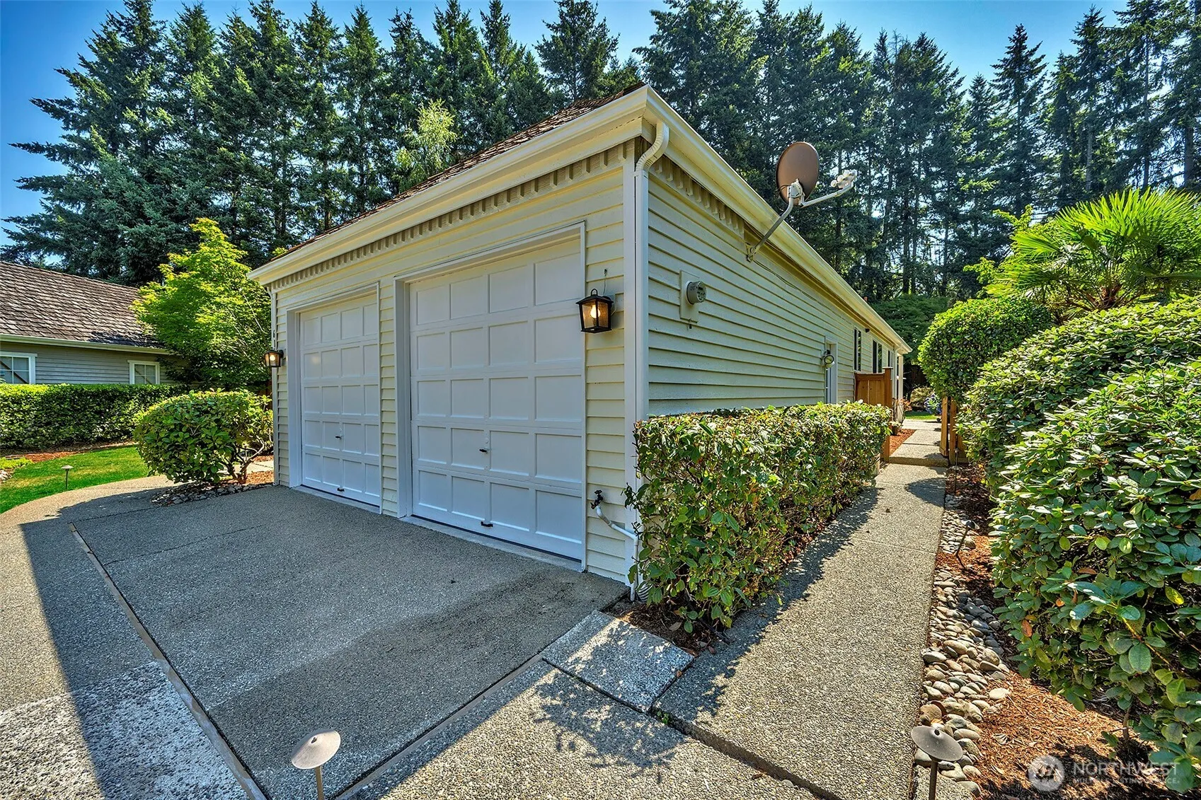Property photo for 6139 147th Place Ne, Redmond photo 5
