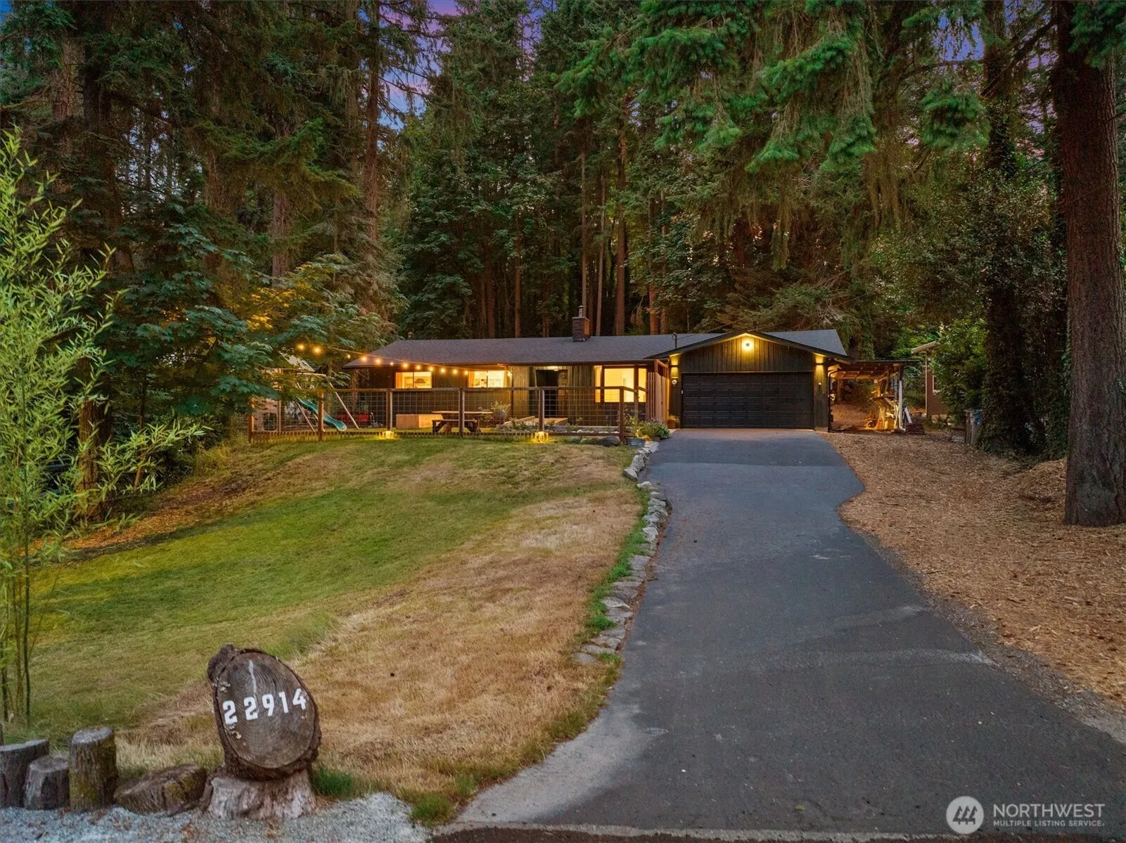 Property photo for 22914 2nd Avenue Se, Bothell photo 2