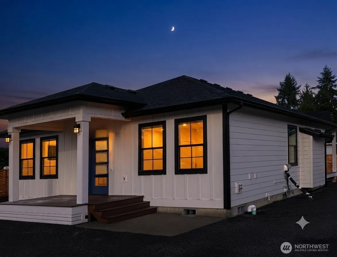 Property photo for 446 Salina Cruz Avenue Sw, Ocean Shores photo 2