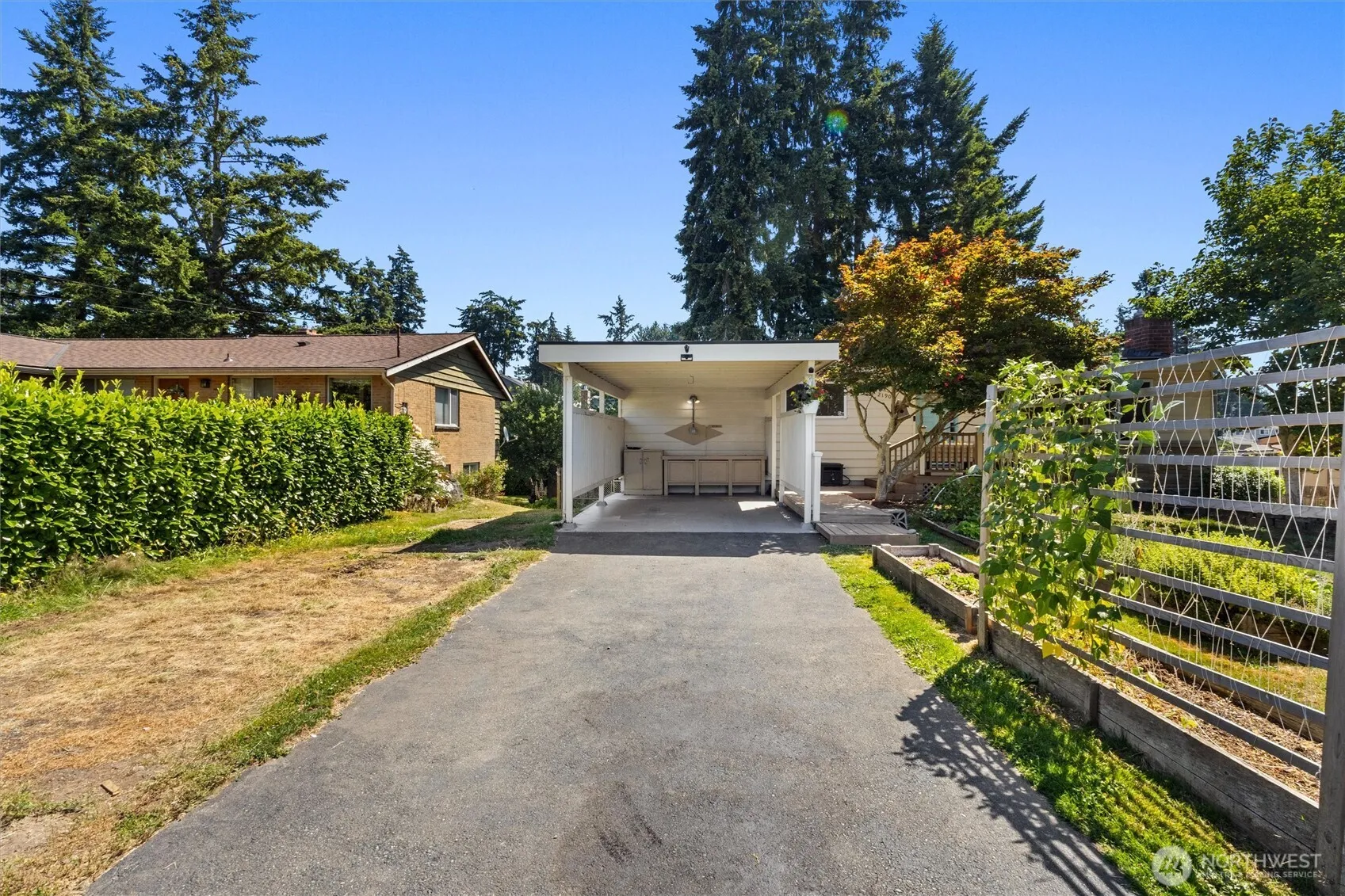 Property photo for 21903 82nd Place W, Edmonds photo 2