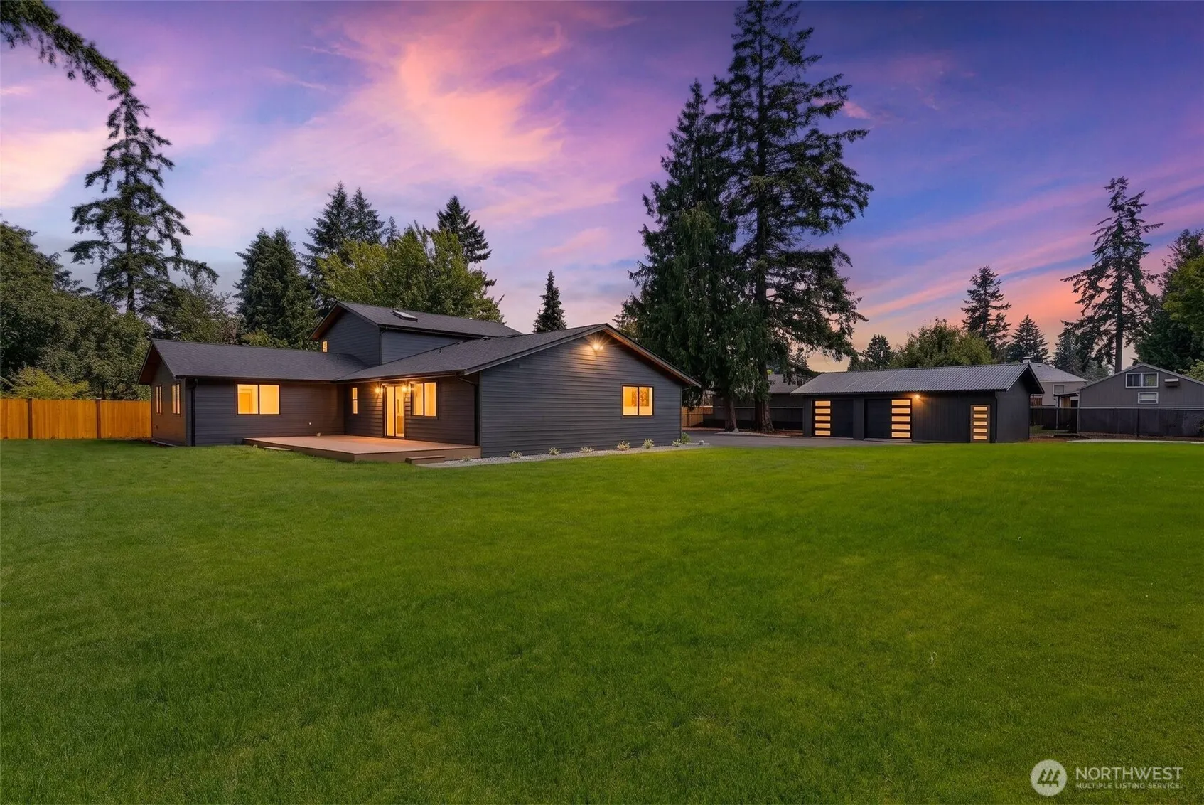 Property photo for 840 Sw 134th Street, Burien photo 5