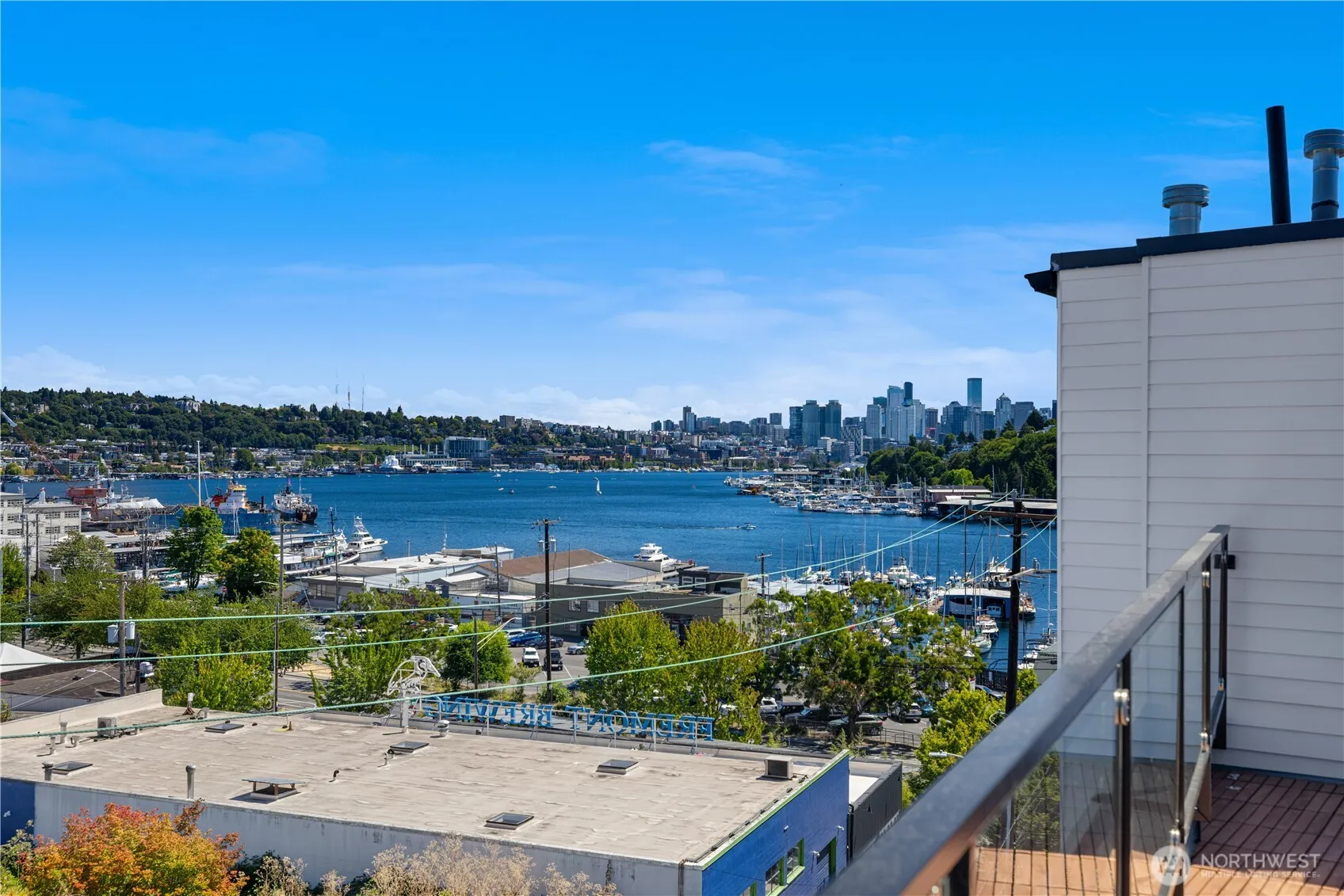 Property photo for 957 N 35th Street, Seattle photo 4