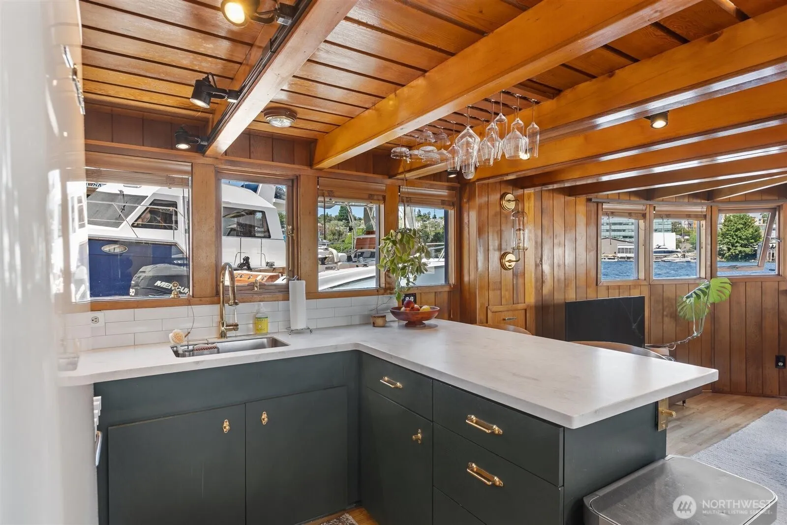 Property photo for 3308 Fuhrman Avenue E #1, Seattle photo 5