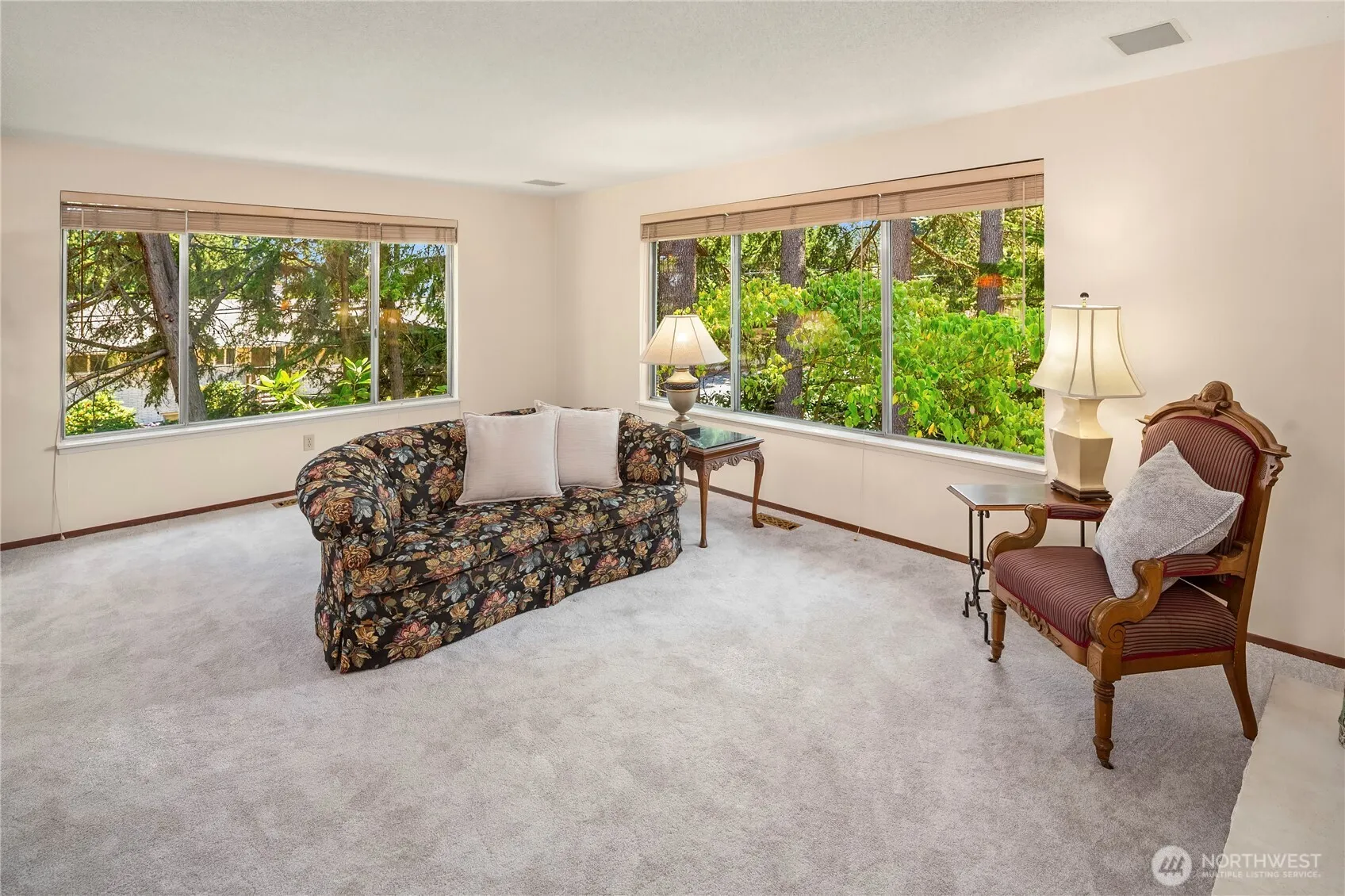 Property photo for 344 S 183rd Street, Burien photo 3