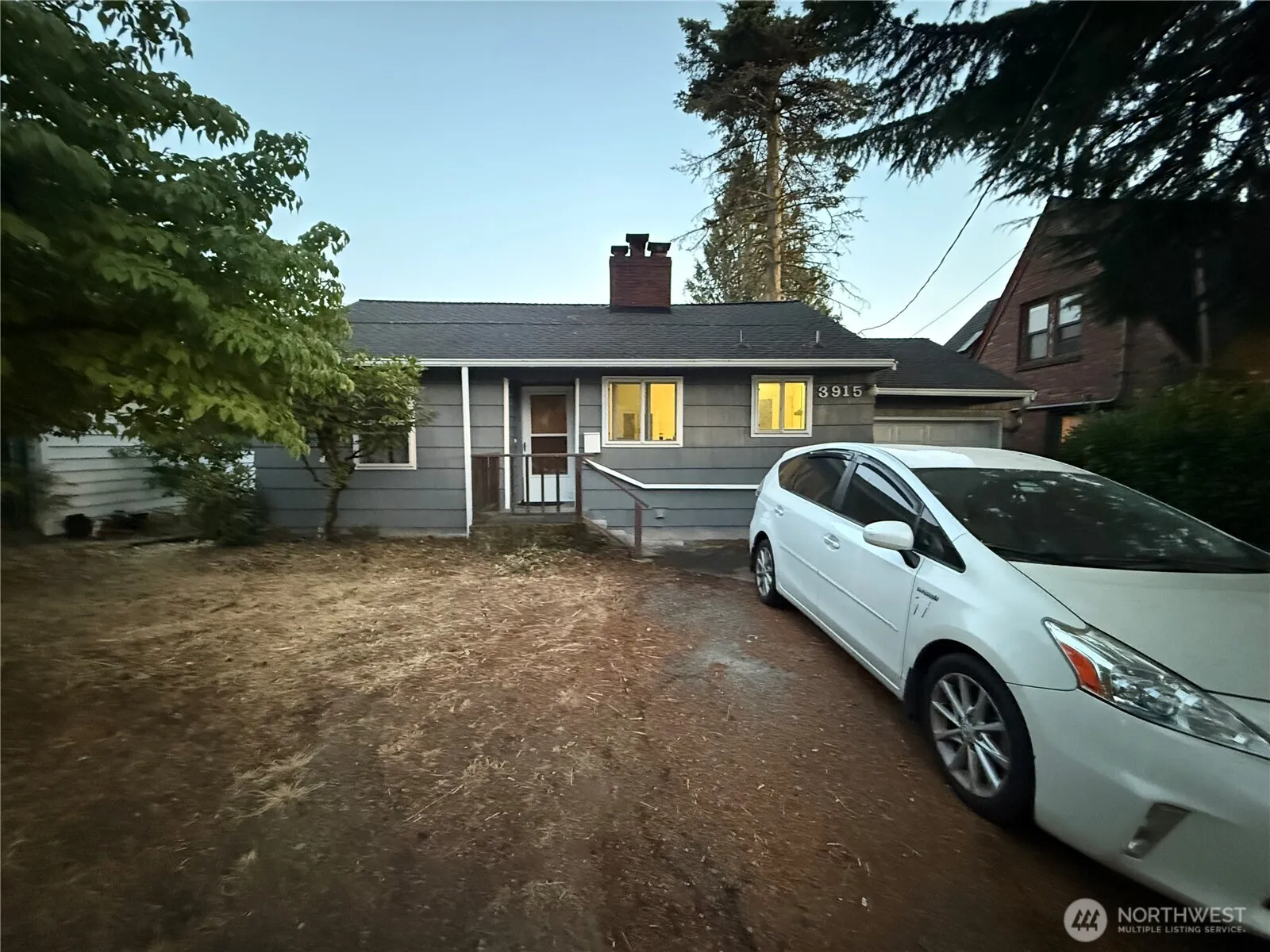 Property photo for 3915 S Burns Street, Seattle