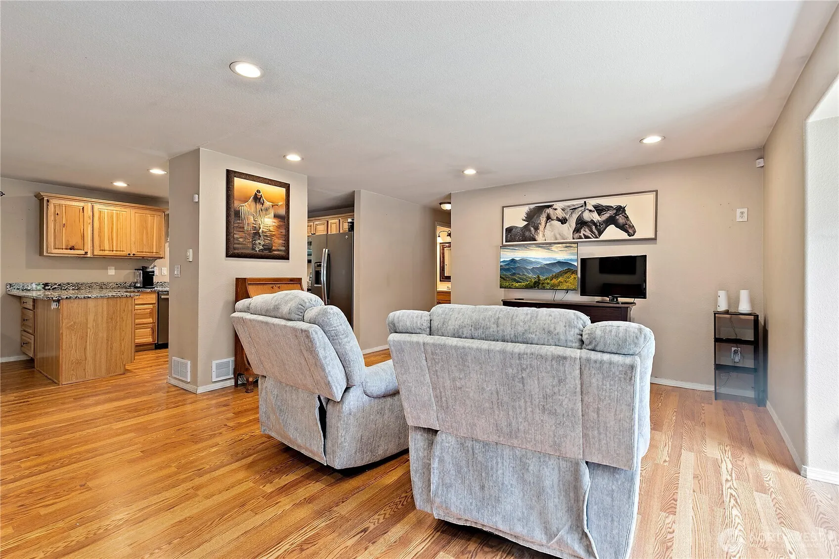 Property photo for 11404 208th Avenue E, Bonney Lake photo 5