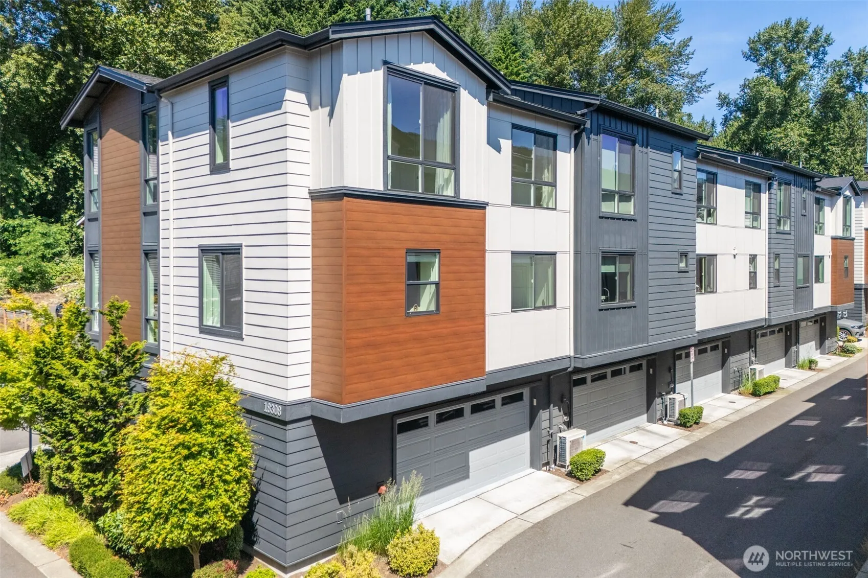 Property photo for 18308 96th Avenue Ne #a, Bothell