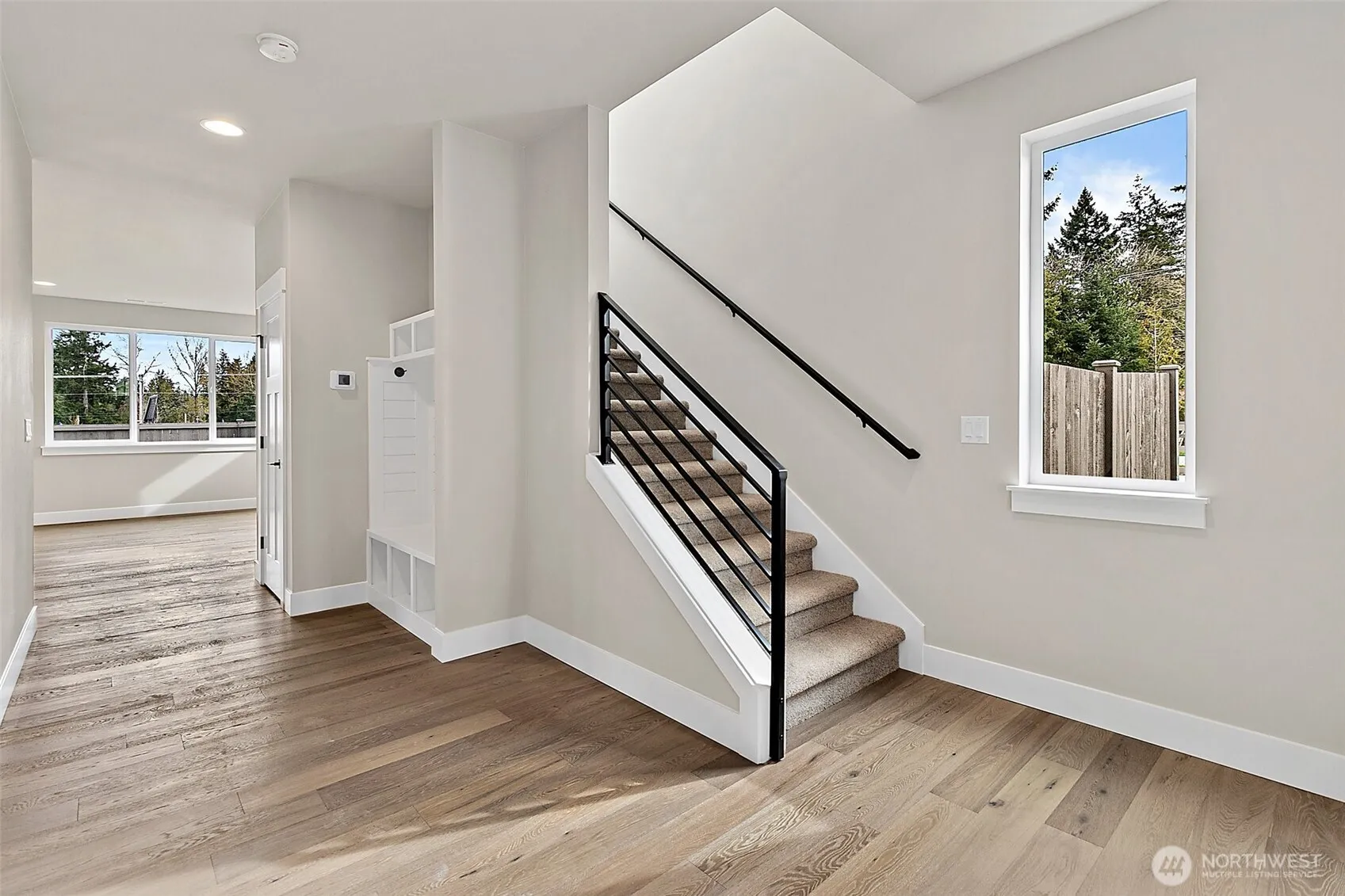 Property photo for 20901 99th Place S, Kent photo 2