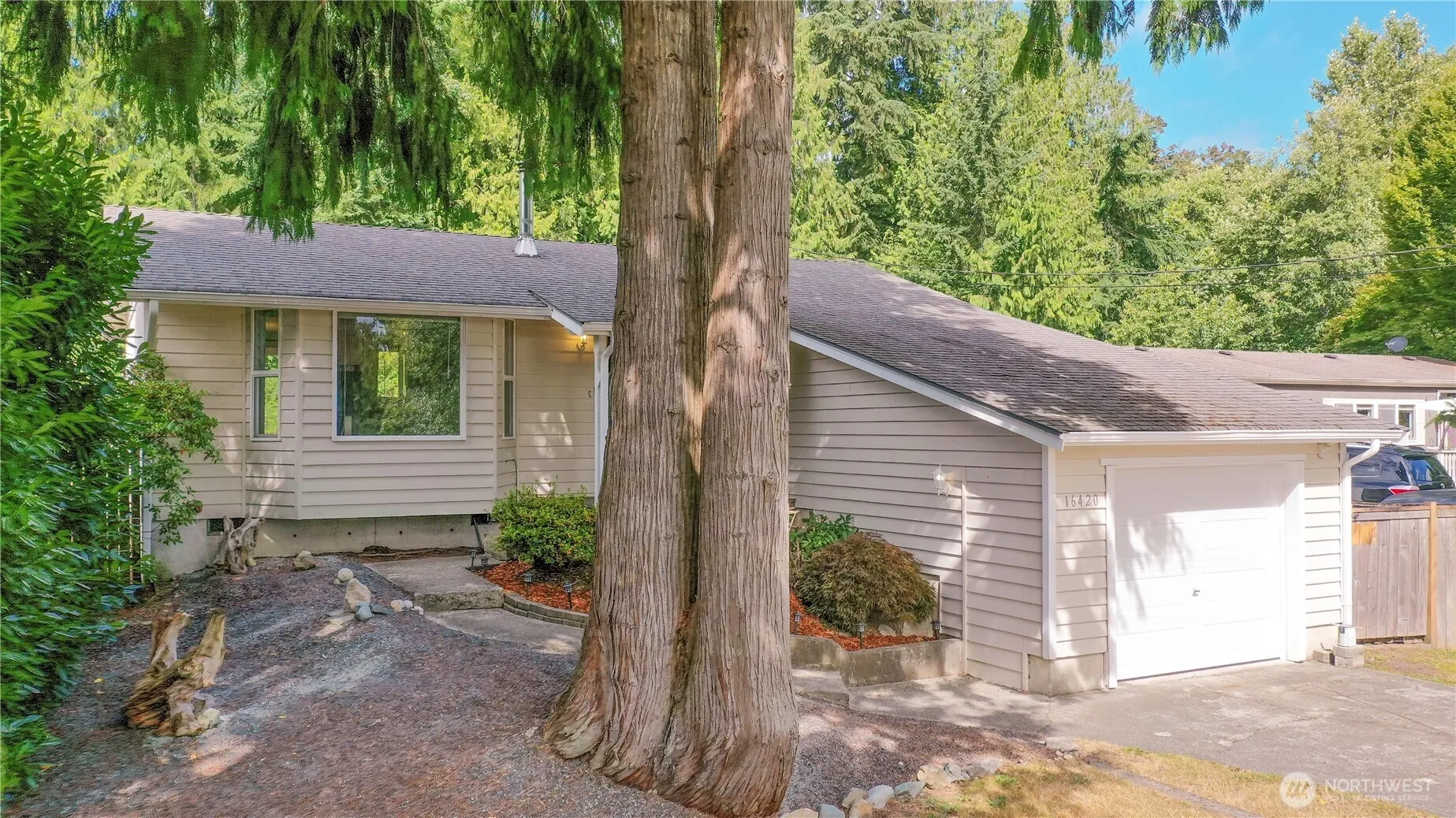 Property photo for 16420 W Lake Goodwin Road, Stanwood photo 5