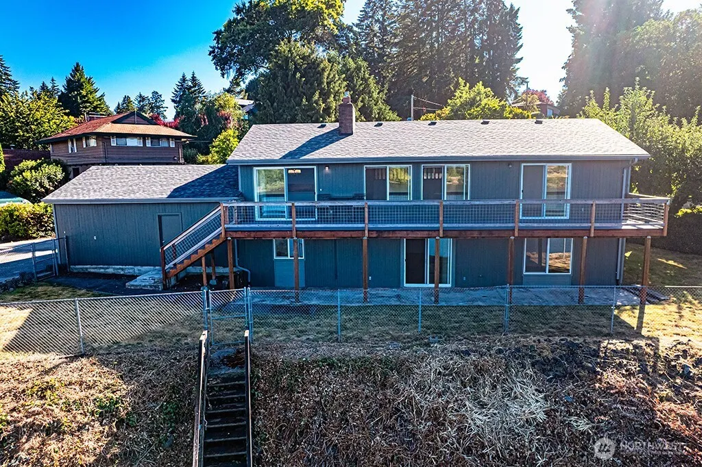 Property photo for 2644 Stevens Drive, Bremerton photo 4