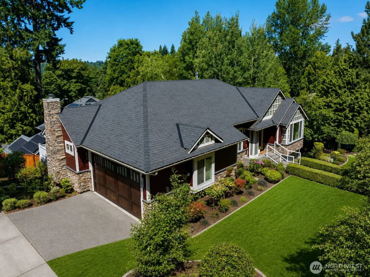 Property photo for 10530 Ne 119th Place, Kirkland