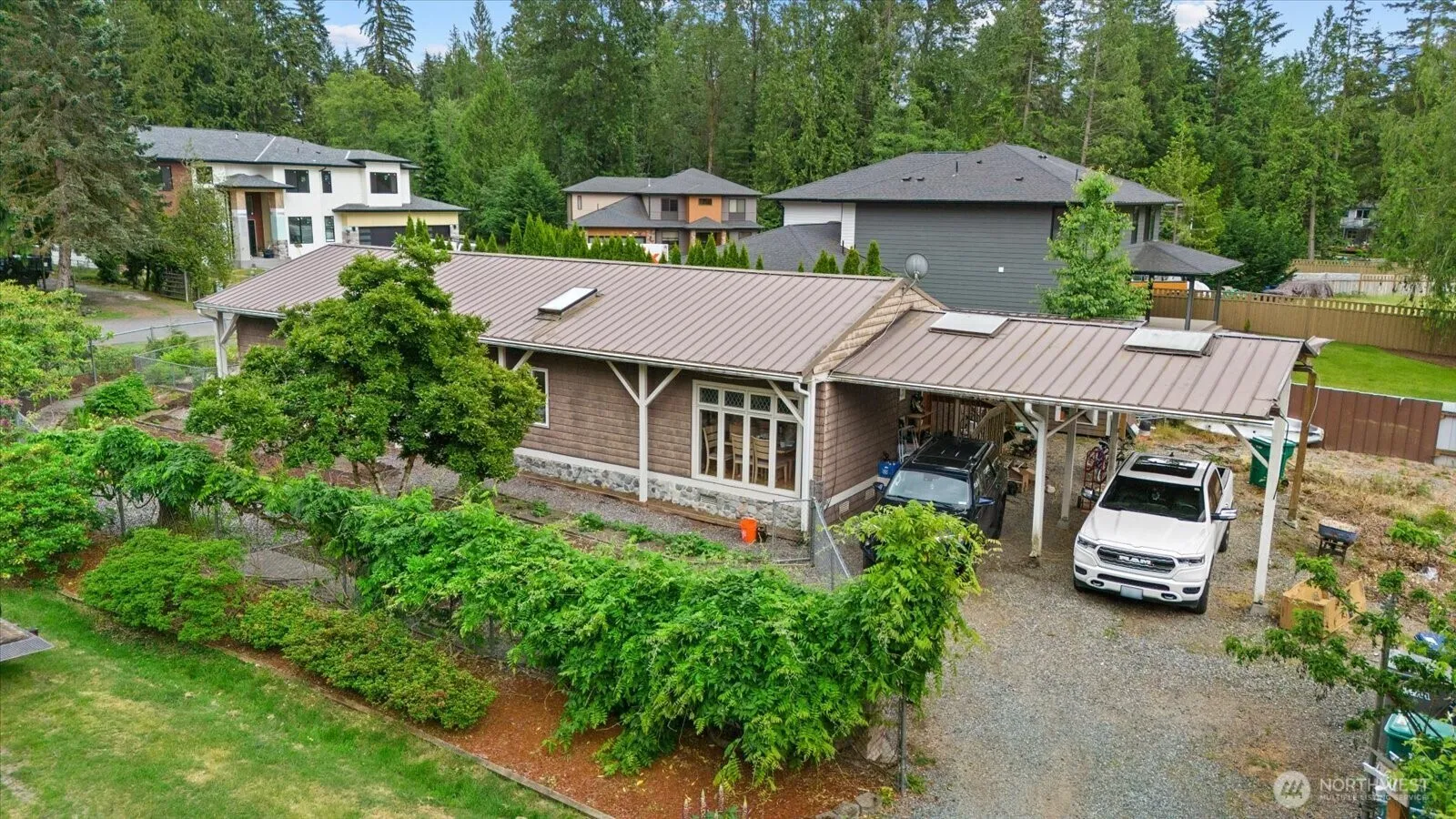 Property photo for 10024 228th Pl Se, Woodinville photo 2