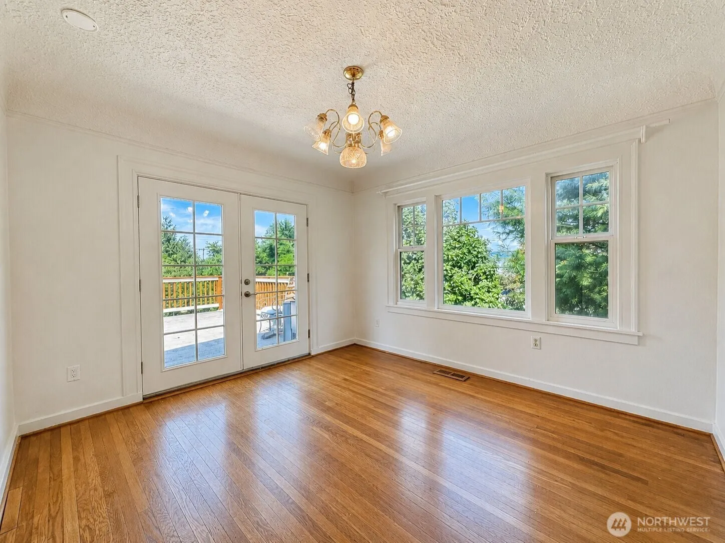 Property photo for 11711 82nd Avenue S, Seattle photo 5