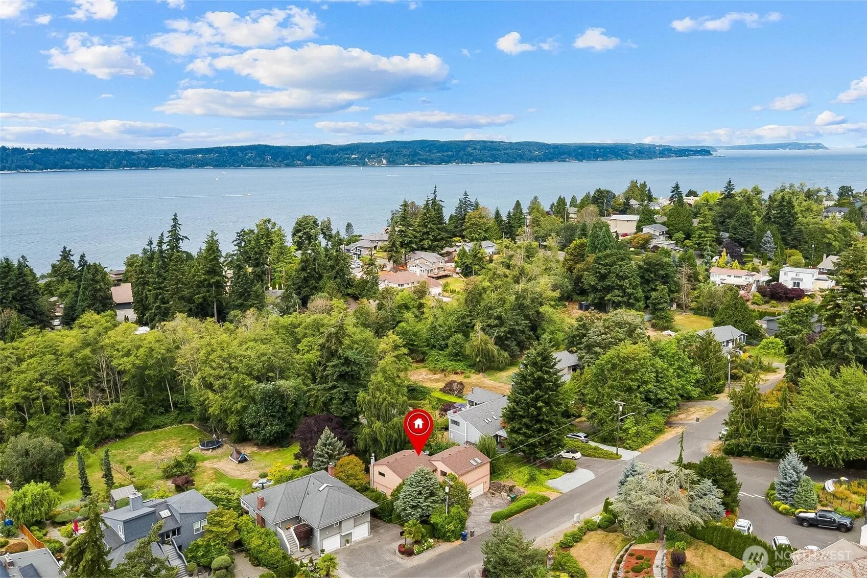 Property photo for 10518 62nd Place W, Mukilteo photo 2
