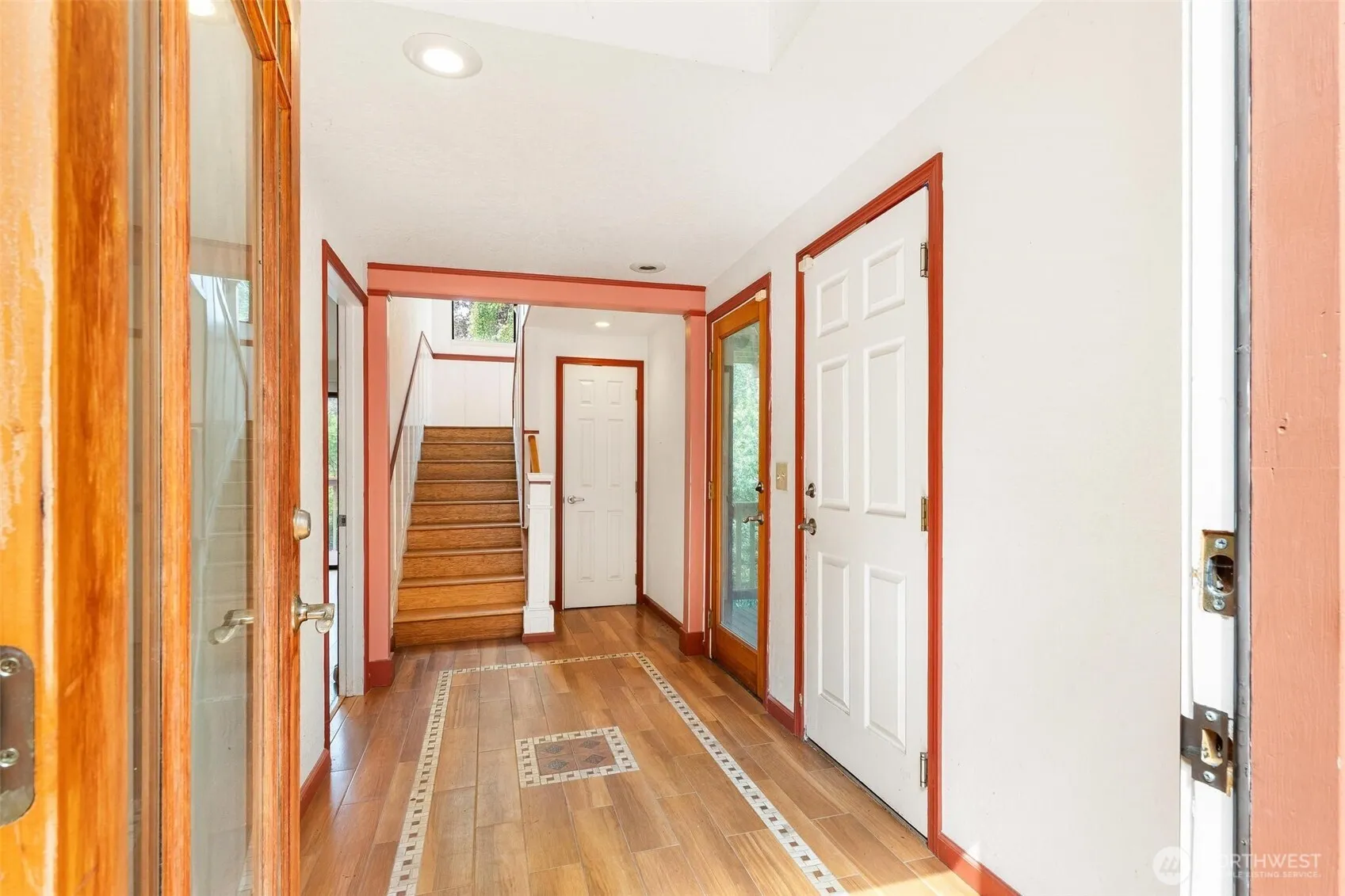Property photo for 10518 62nd Place W, Mukilteo photo 4