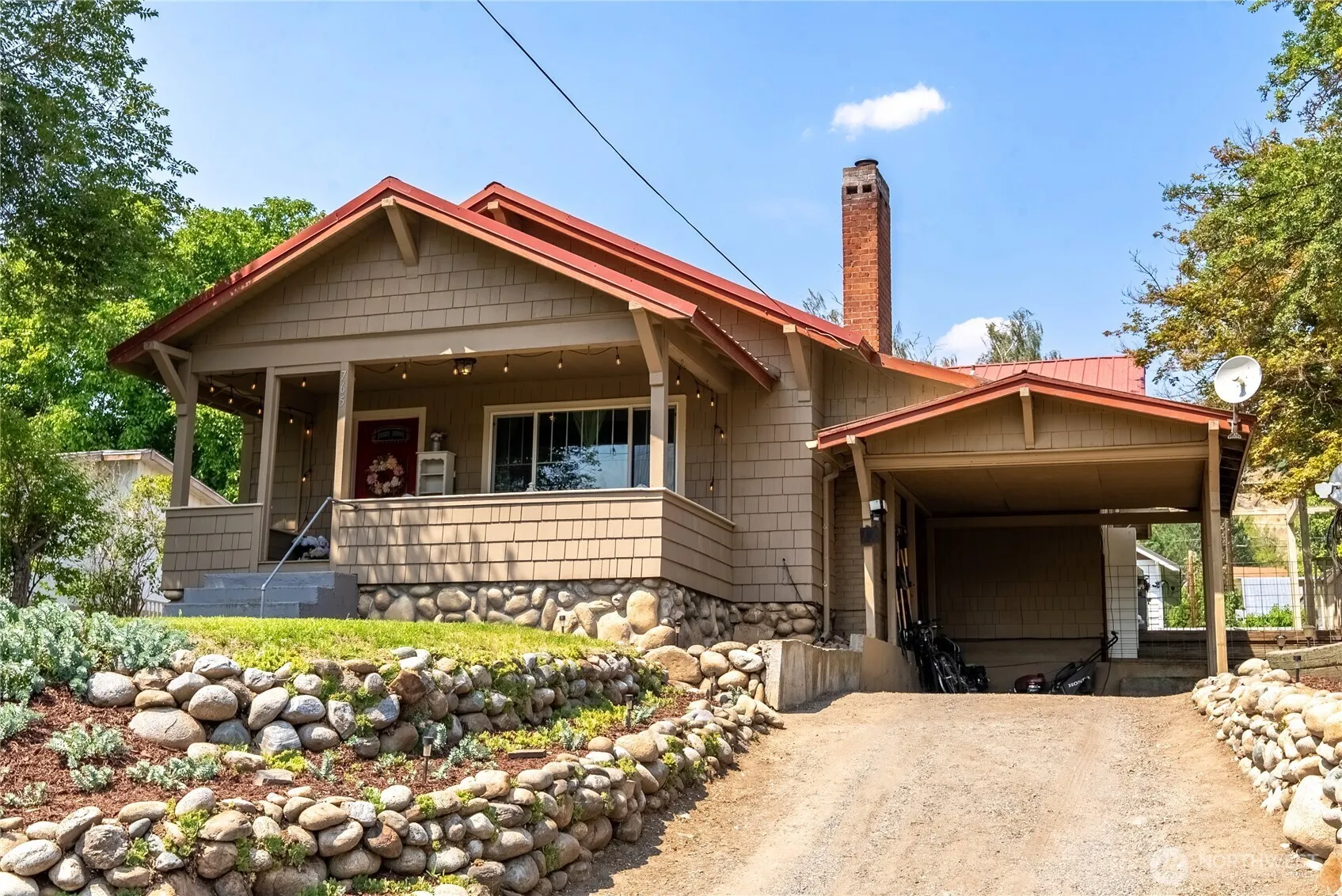 Property photo for 765 3rd Avenue N, Okanogan