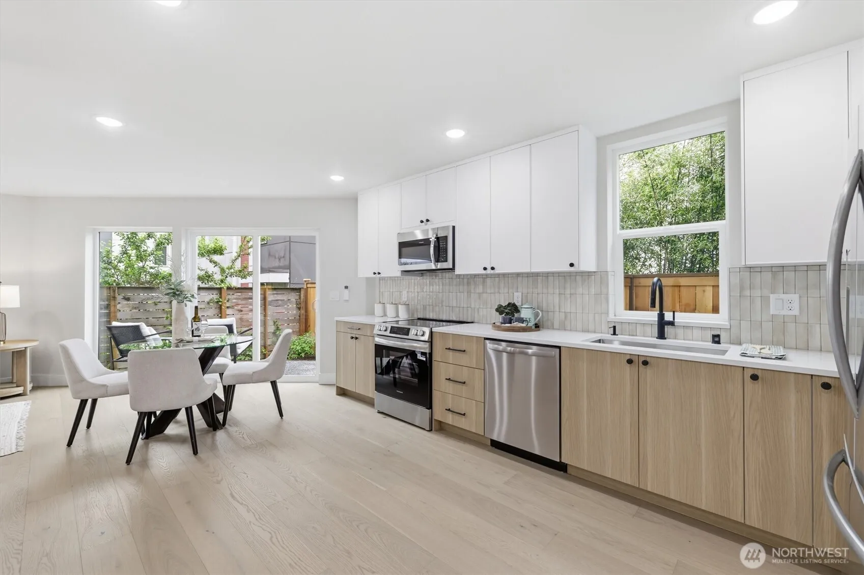 Property photo for 1409 29th Avenue, Seattle photo 5