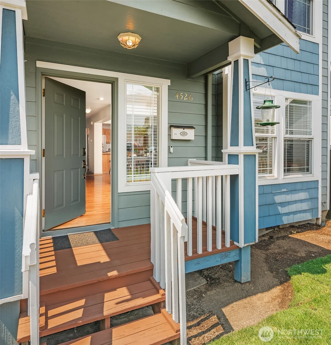 Property photo for 4526 S Warner, Tacoma photo 3