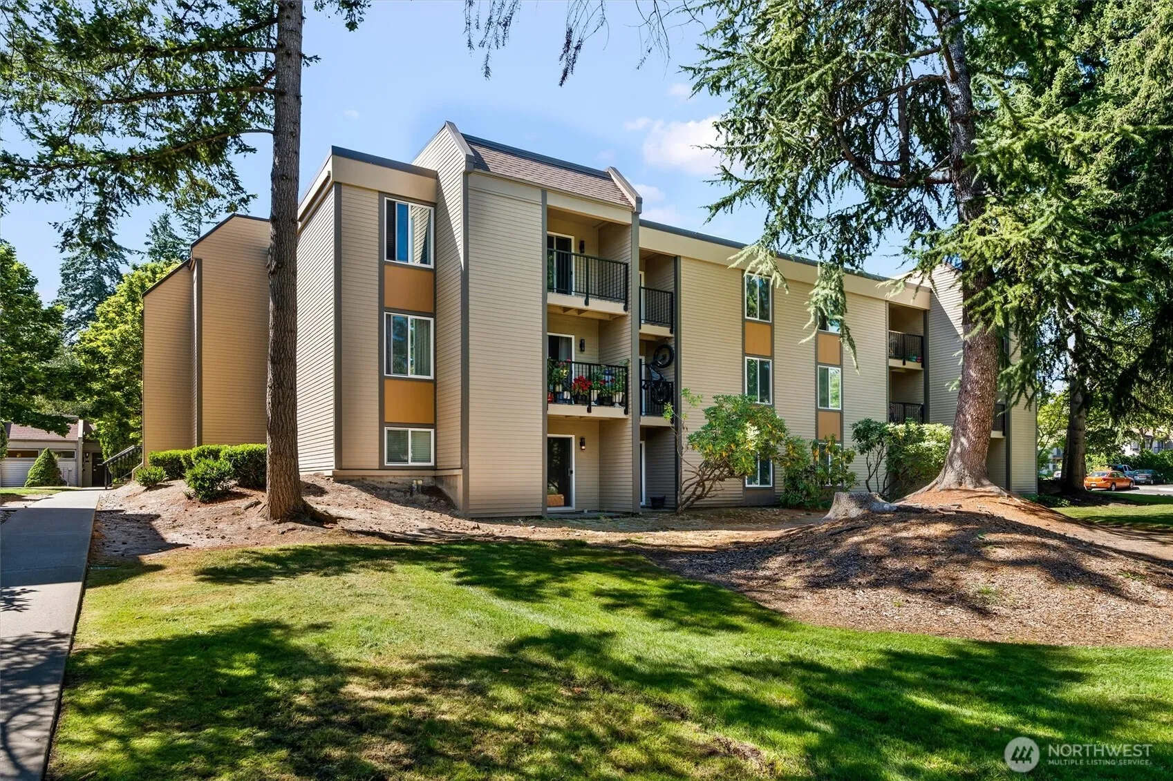 Property photo for 14665 Ne 34th St #b21, Bellevue