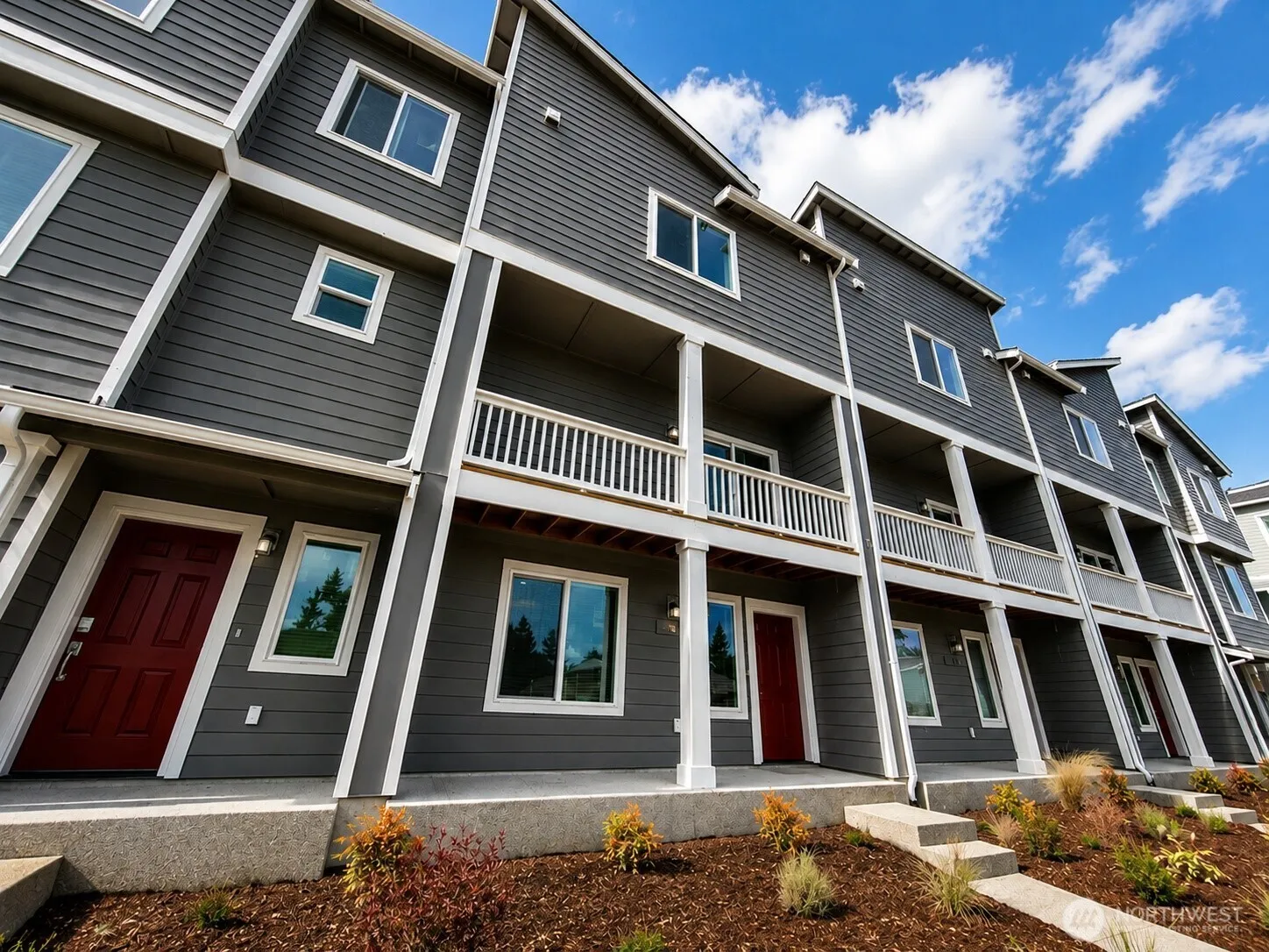 Property photo for 9811 31st Avenue Se #f4, Everett
