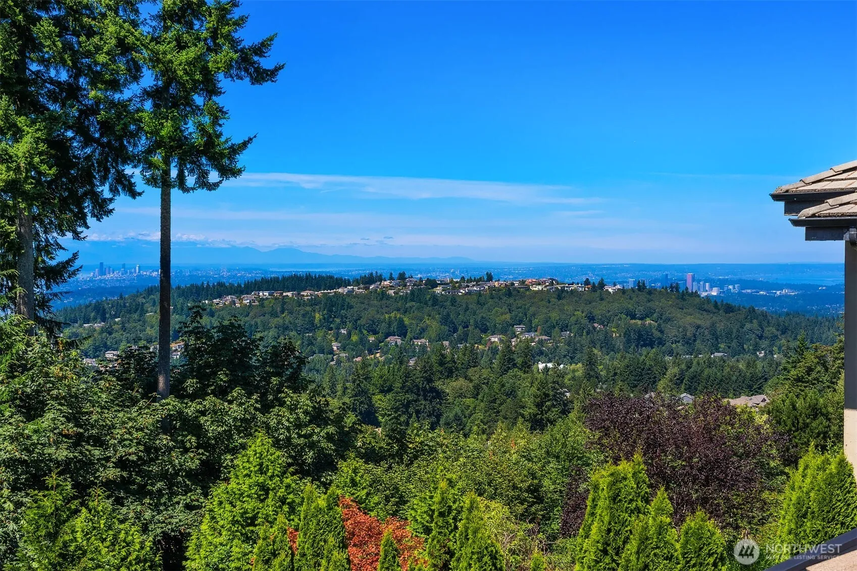 Property photo for 6563 170th Place Se, Bellevue photo 4