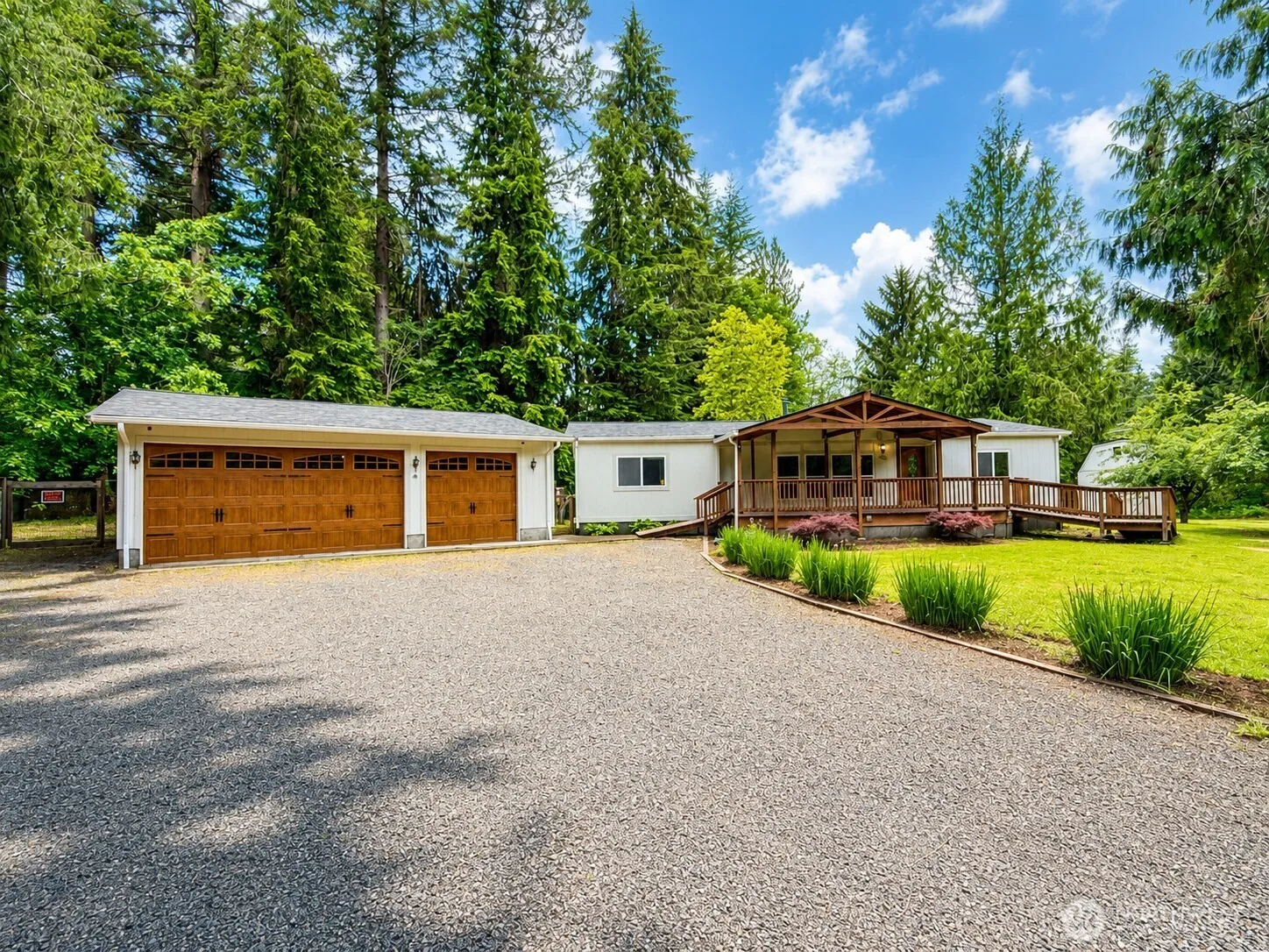Property photo for 6530 137th Drive Ne, Lake Stevens