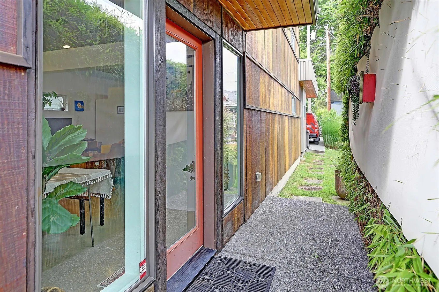 Property photo for 2024 Wetmore Avenue, Everett photo 5