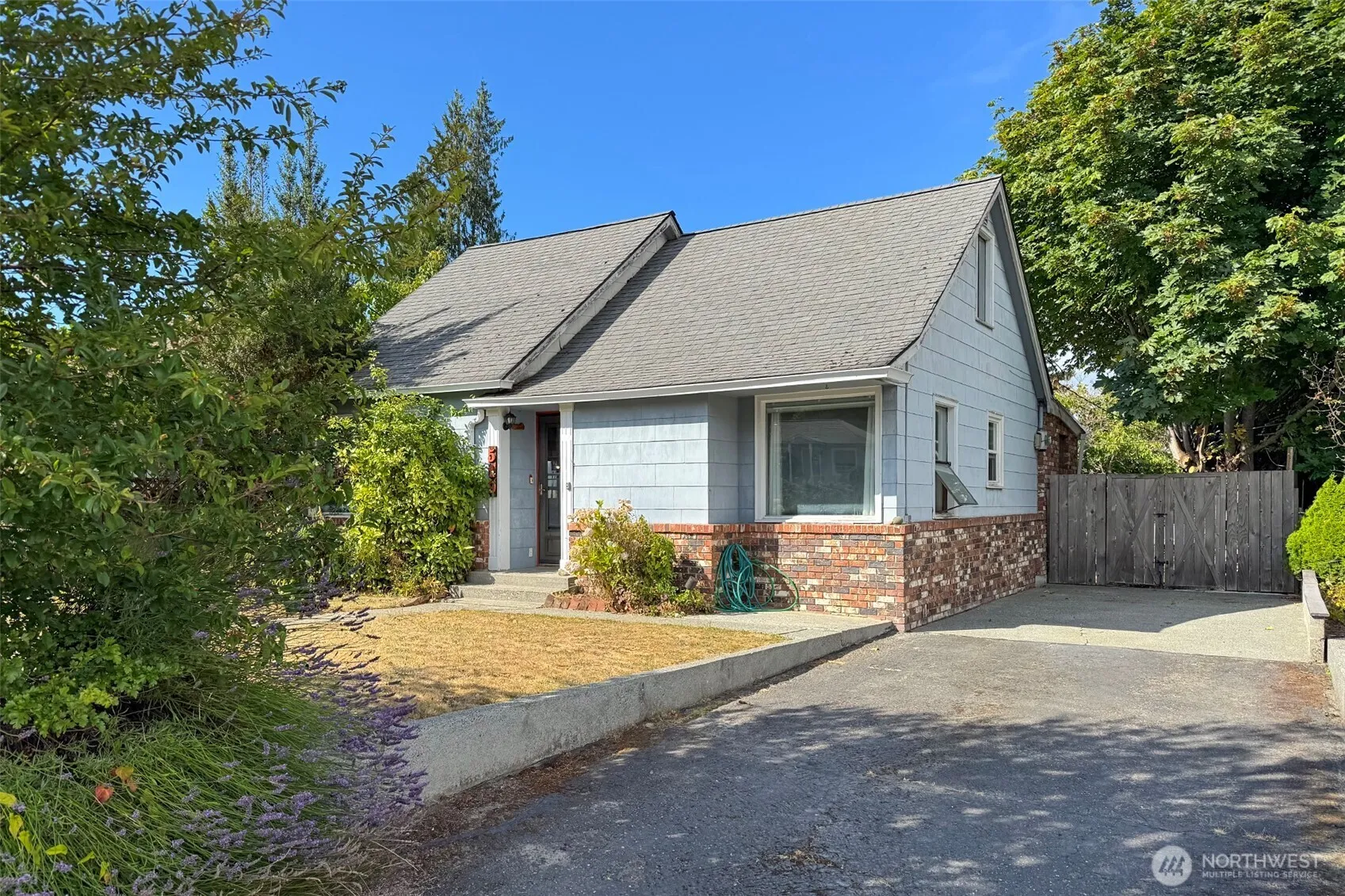 Property photo for 519 W 15th Street, Port Angeles photo 2