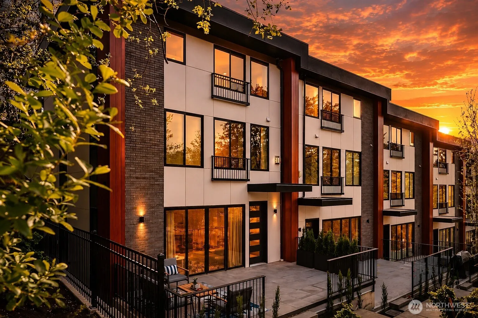 Property photo for 282 118th Avenue Se, Bellevue