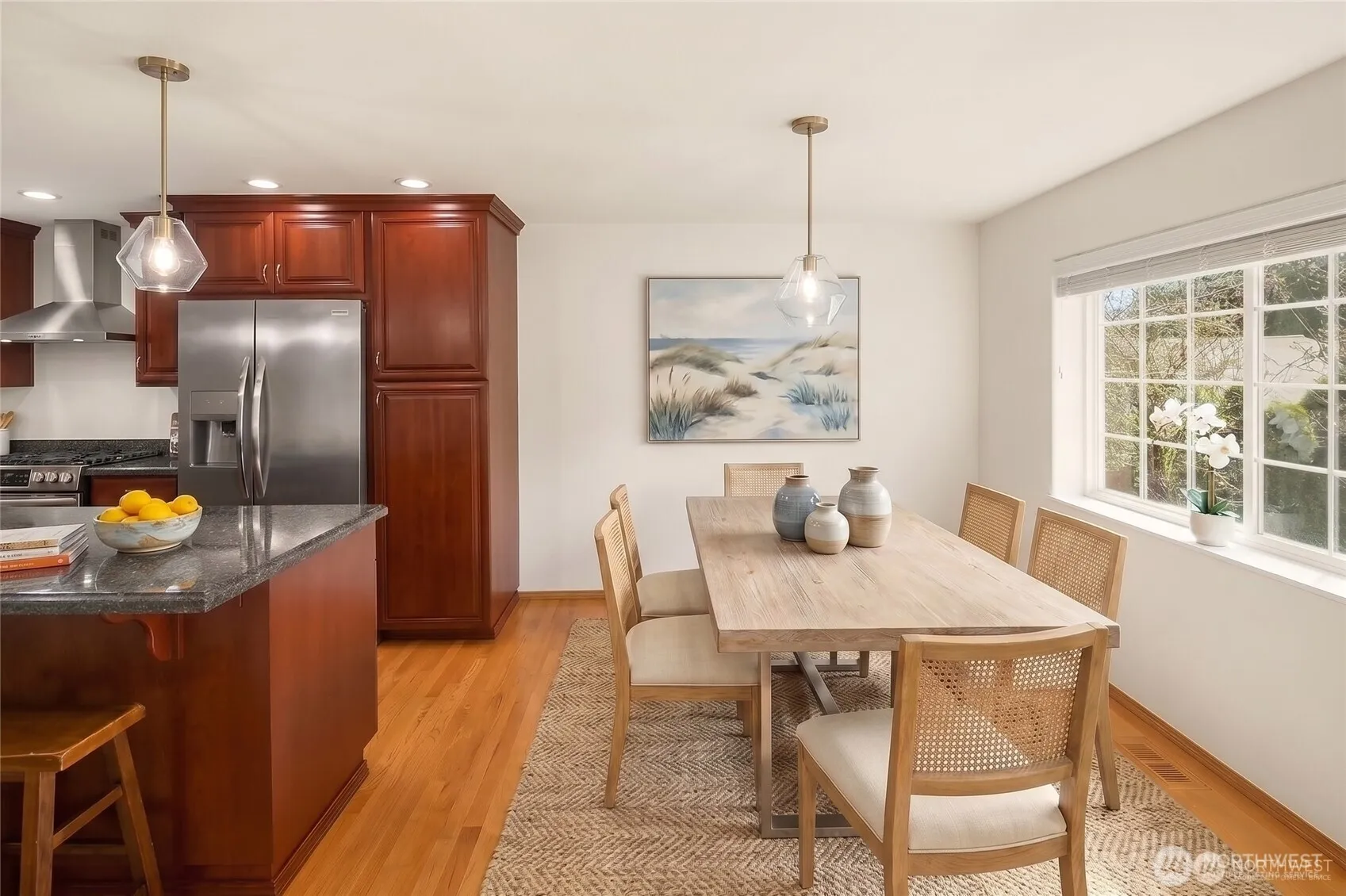 Property photo for 8013 Ne 145th Street, Kirkland photo 4