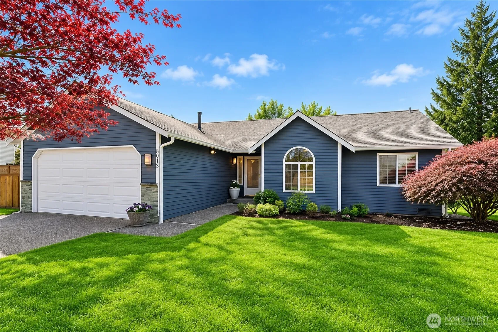 Property photo for 8013 Ne 145th Street, Kirkland